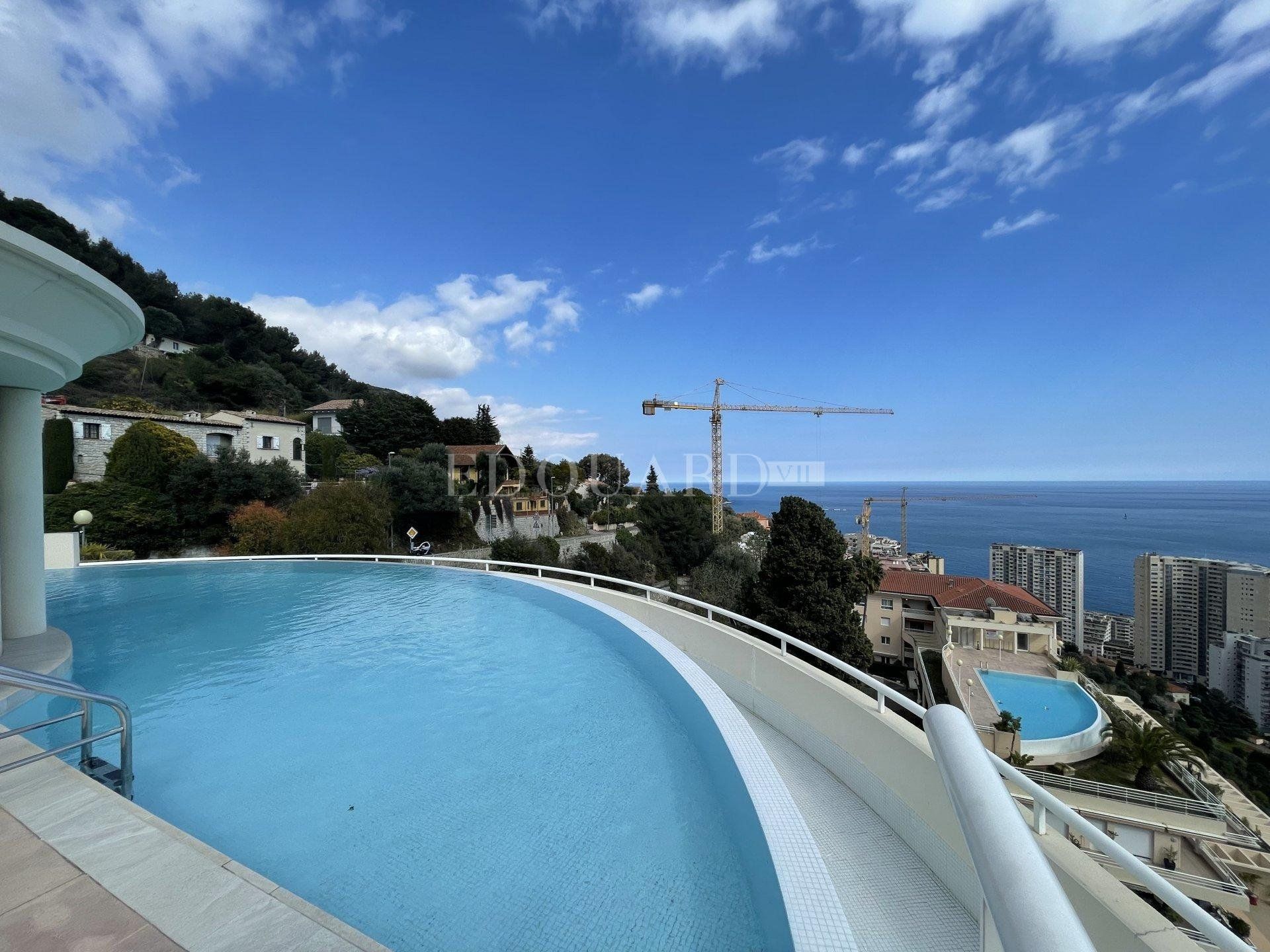 Кондоминиум в Beausoleil, Provence-Alpes-Côte d'Azur 10898807