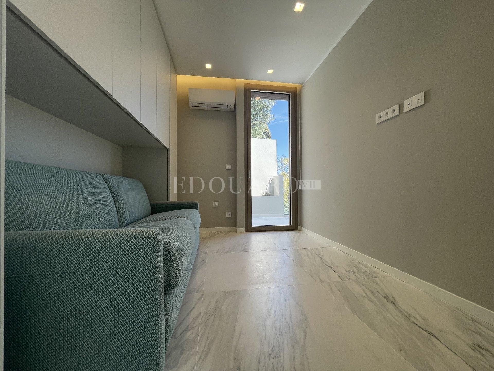 Haus im Roquebrune-Cap-Martin, Provence-Alpes-Côte d'Azur 10898813