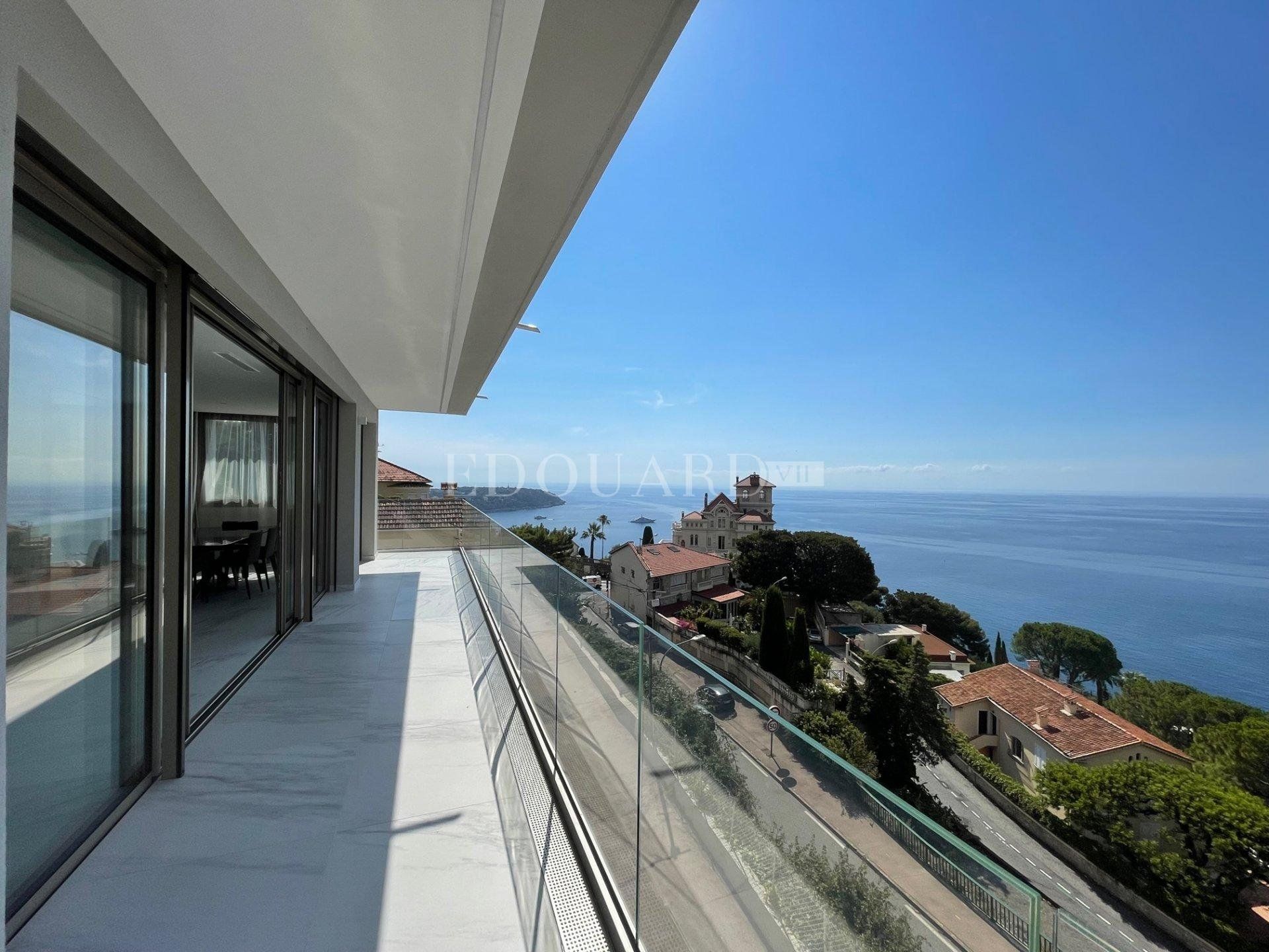 Haus im Roquebrune-Cap-Martin, Provence-Alpes-Côte d'Azur 10898813