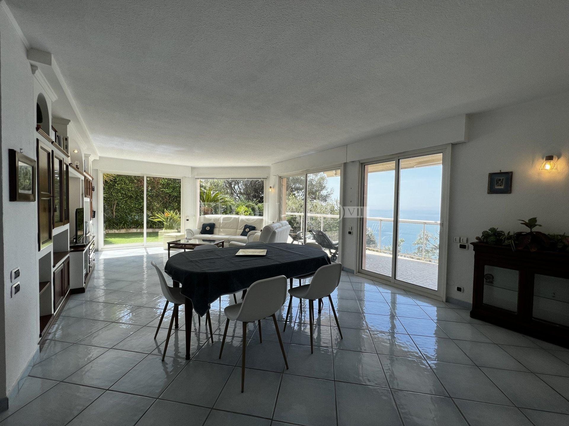 Kondominium di Roquebrune-Cap-Martin, Provence-Alpes-Côte d'Azur 10898817