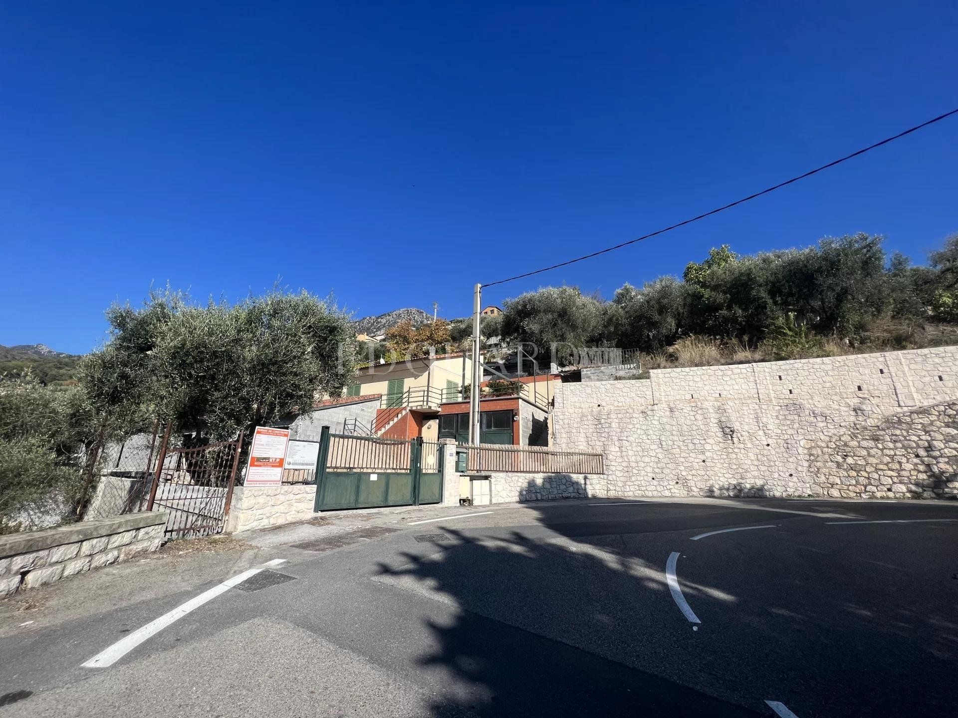 жилой дом в Castellar, Provence-Alpes-Côte d'Azur 10898826