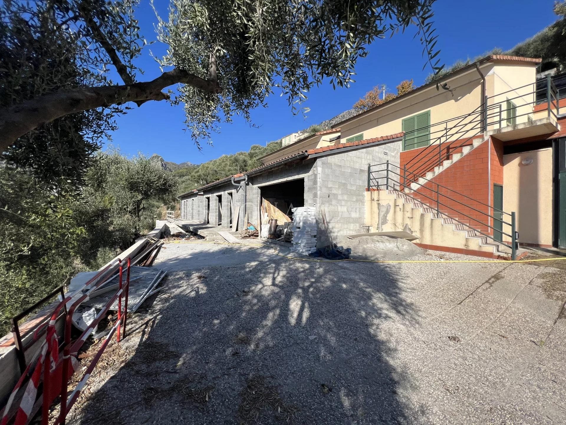 жилой дом в Castellar, Provence-Alpes-Côte d'Azur 10898826