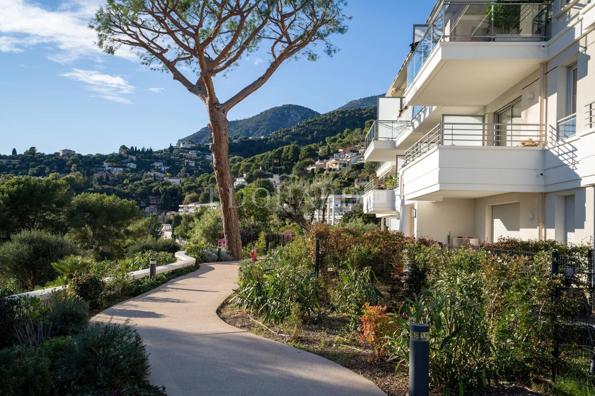 Kondominium dalam Roquebrune-Cap-Martin, Provence-Alpes-Côte d'Azur 10898827