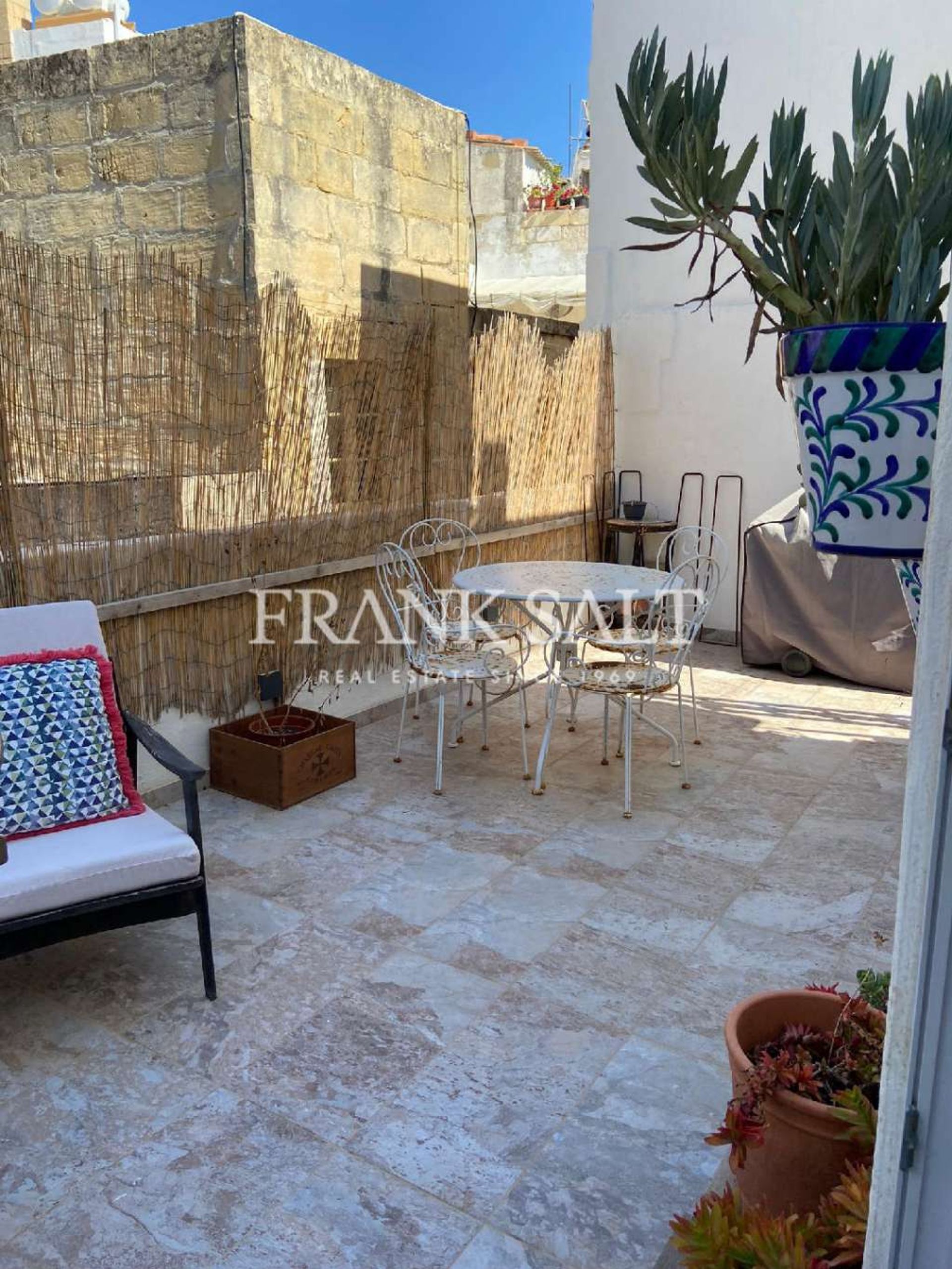 Αλλα σε Cospicua, Μπόρμλα 10898895