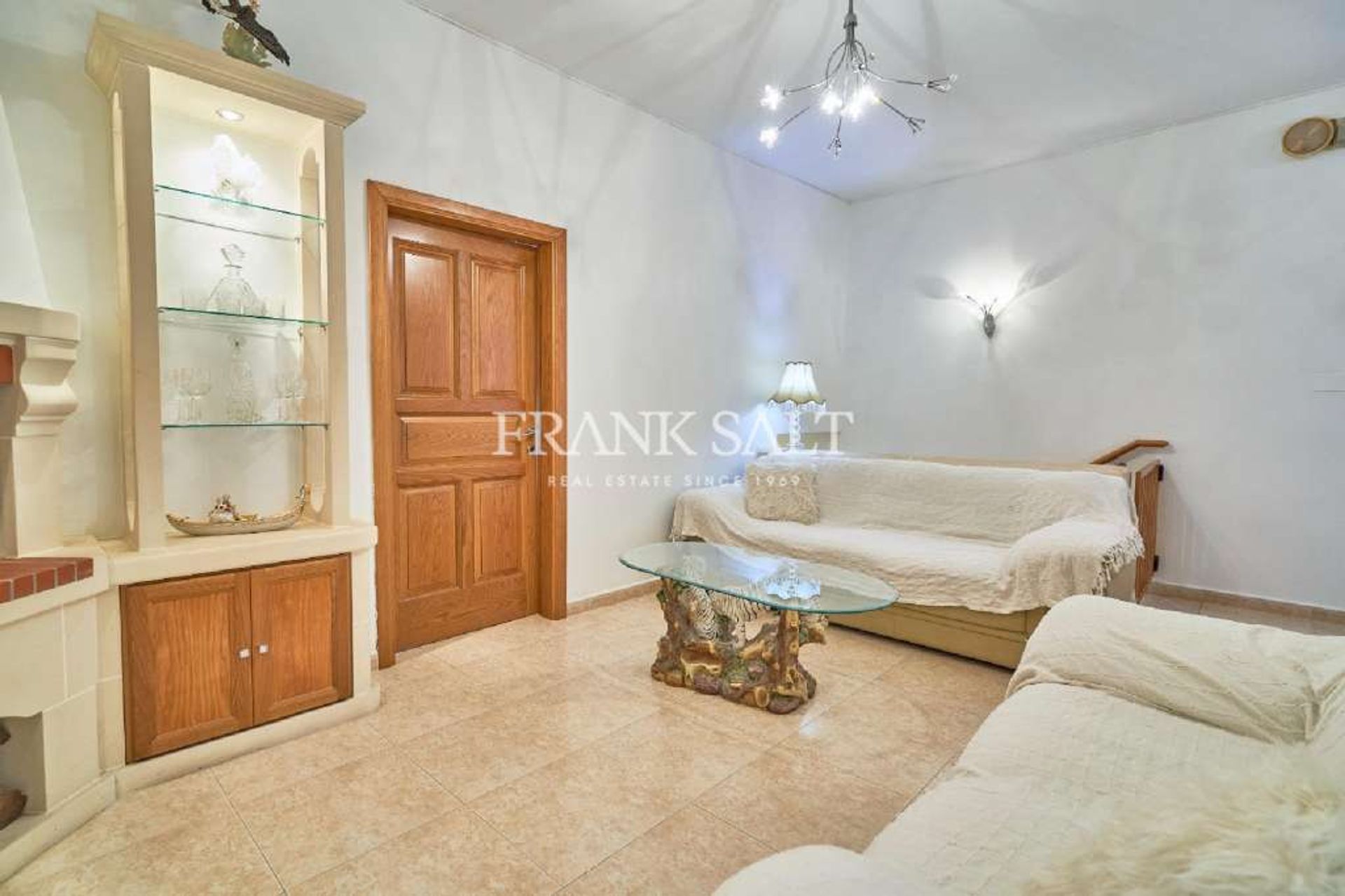 Condominio nel Qormi,  10898963