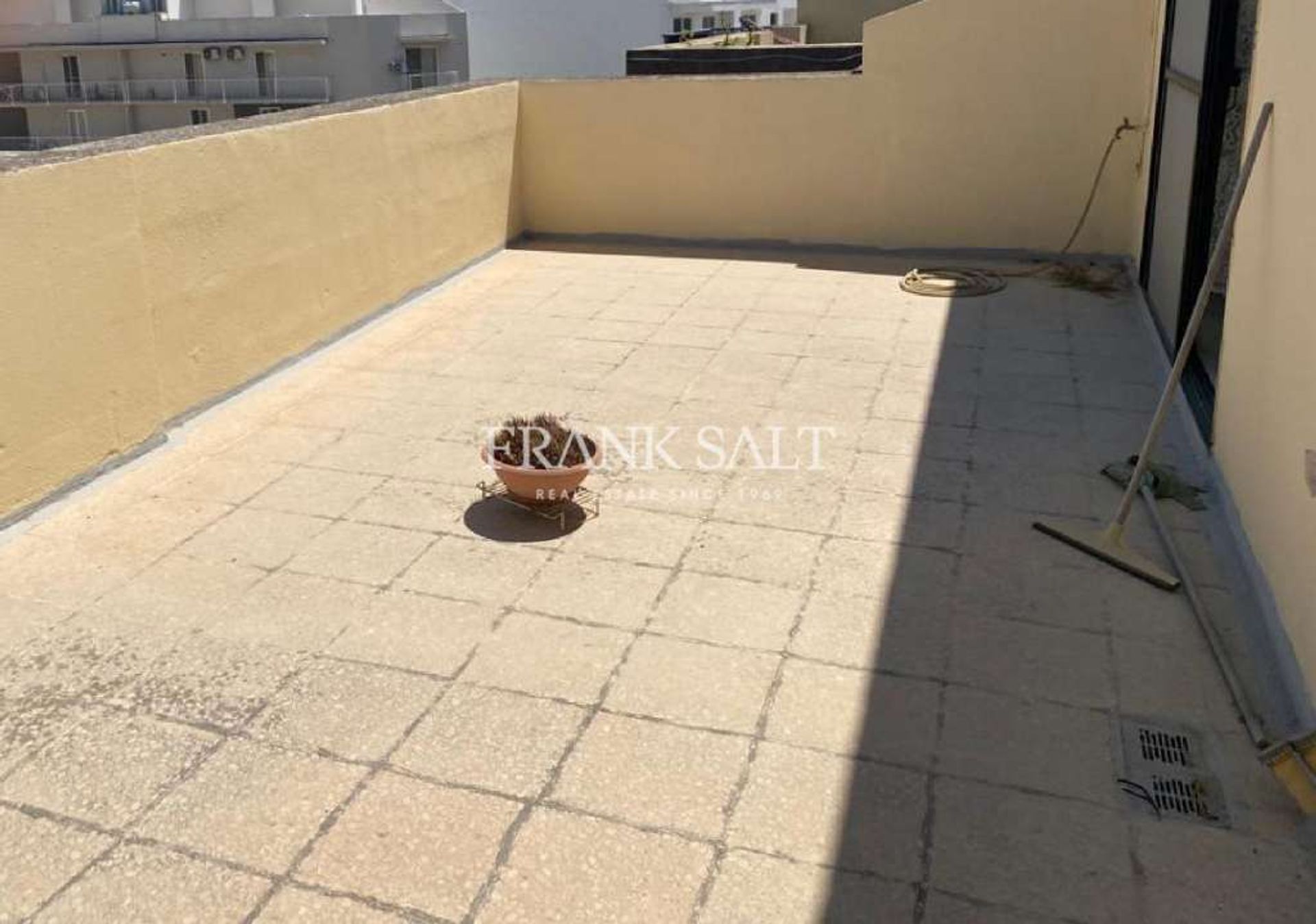 Condominio en Msida,  10898984