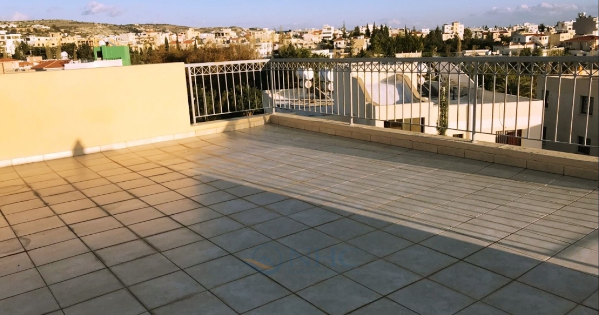 Condominio nel Mesa Chorio, Pafos 10899114