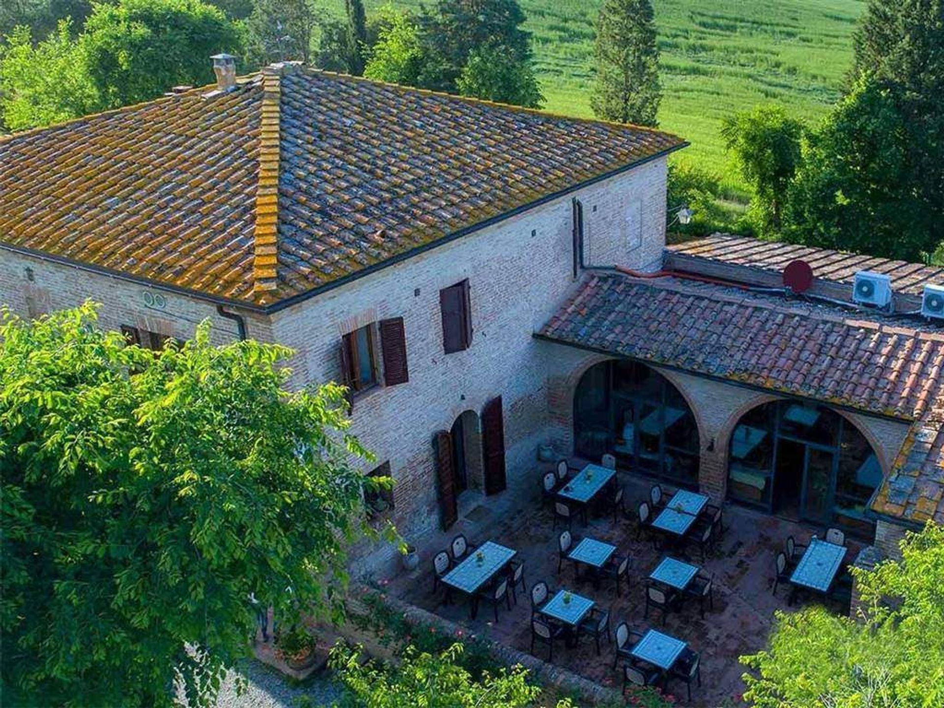 بيت في Monteroni d'Arbia, Toscana 10899134