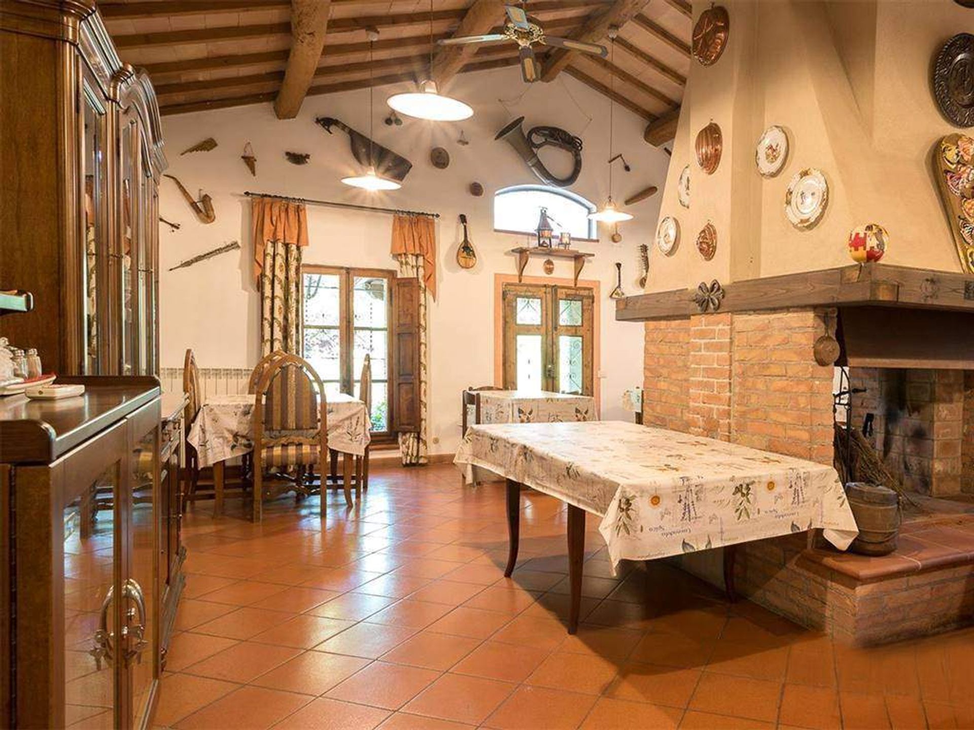 بيت في Monteroni d'Arbia, Toscana 10899134