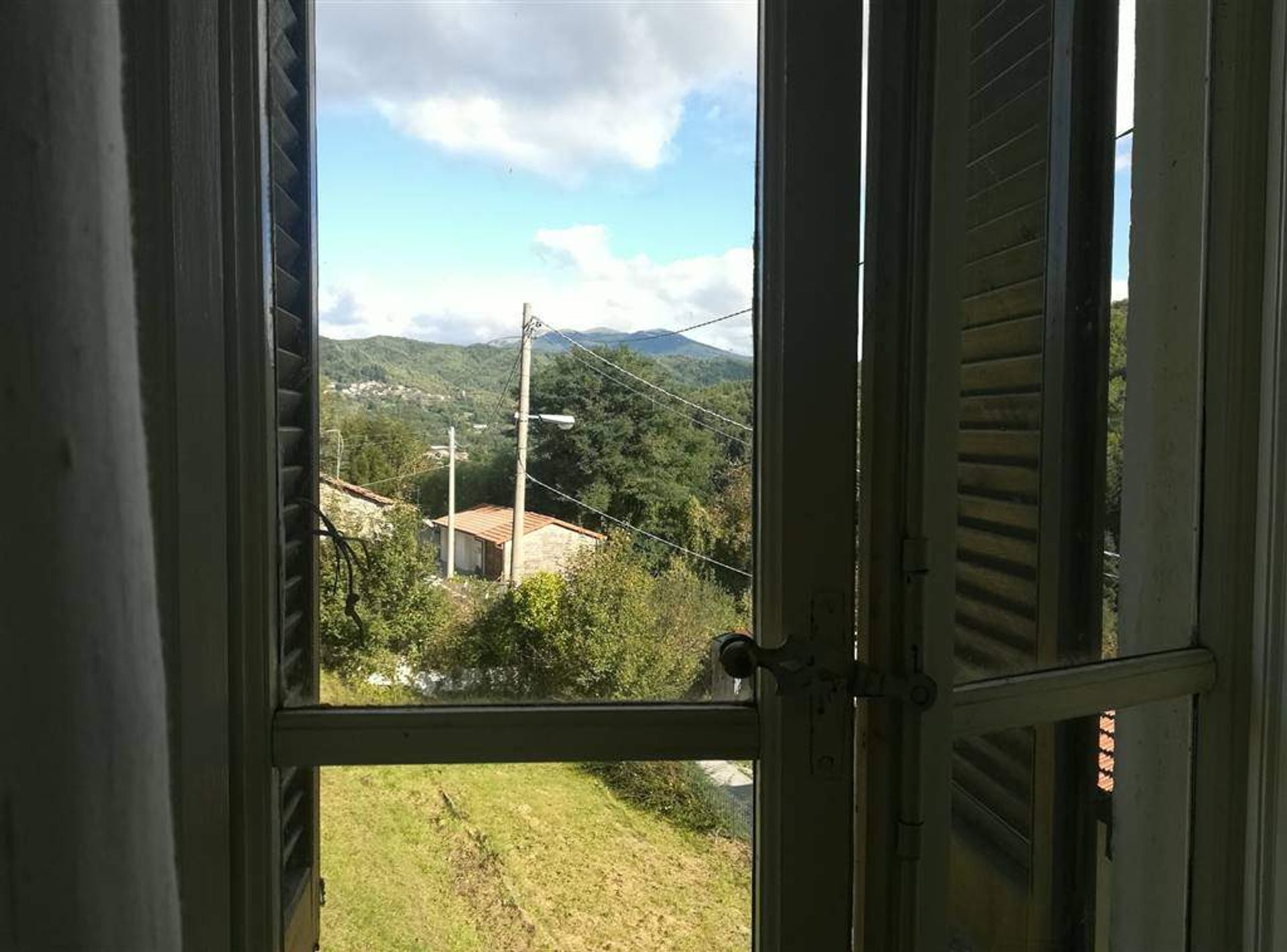 Osakehuoneisto sisään Gorfigliano, Toscana 10899146