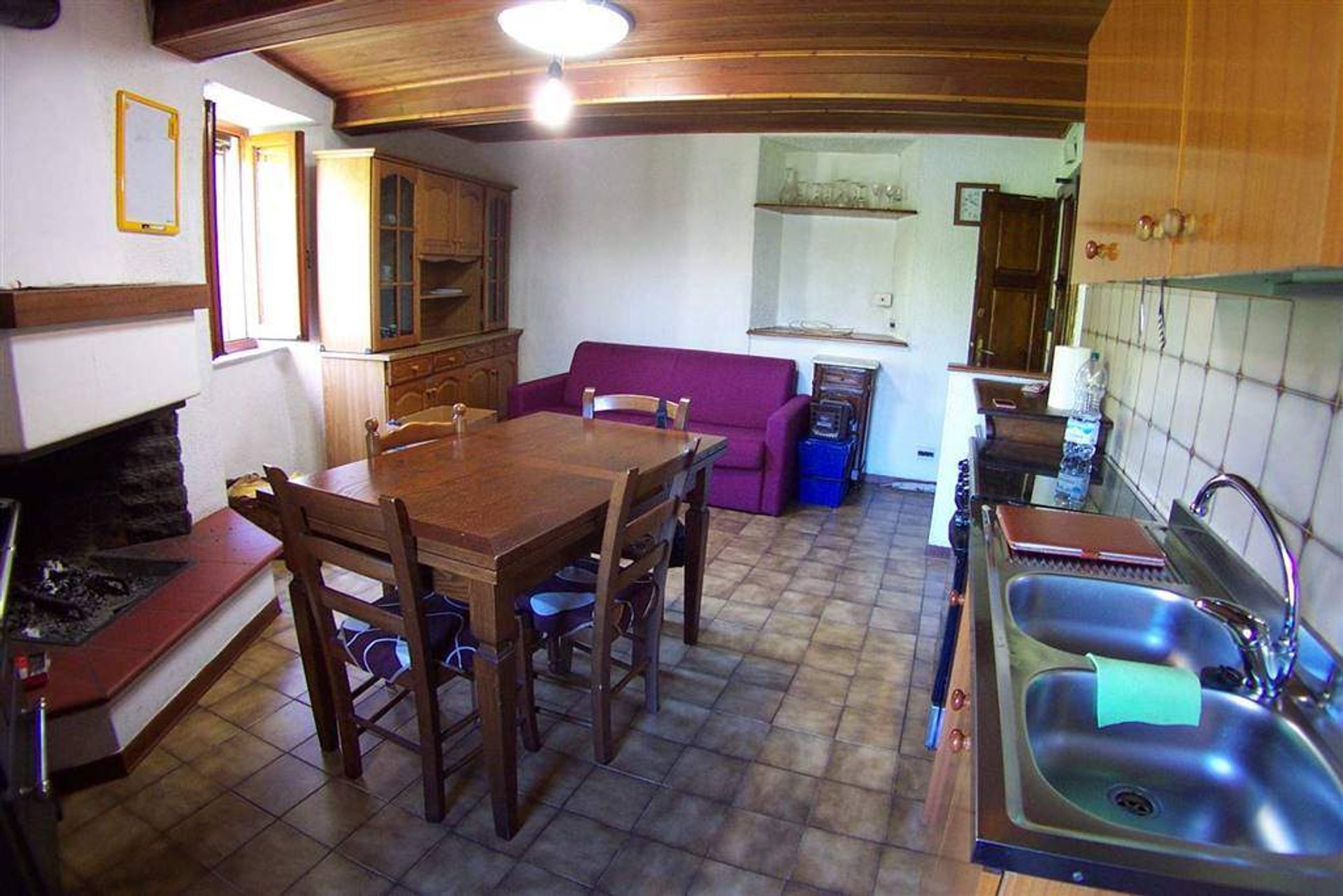 Condominio en Castelnuovo di Garfagnana, Toscana 10899147