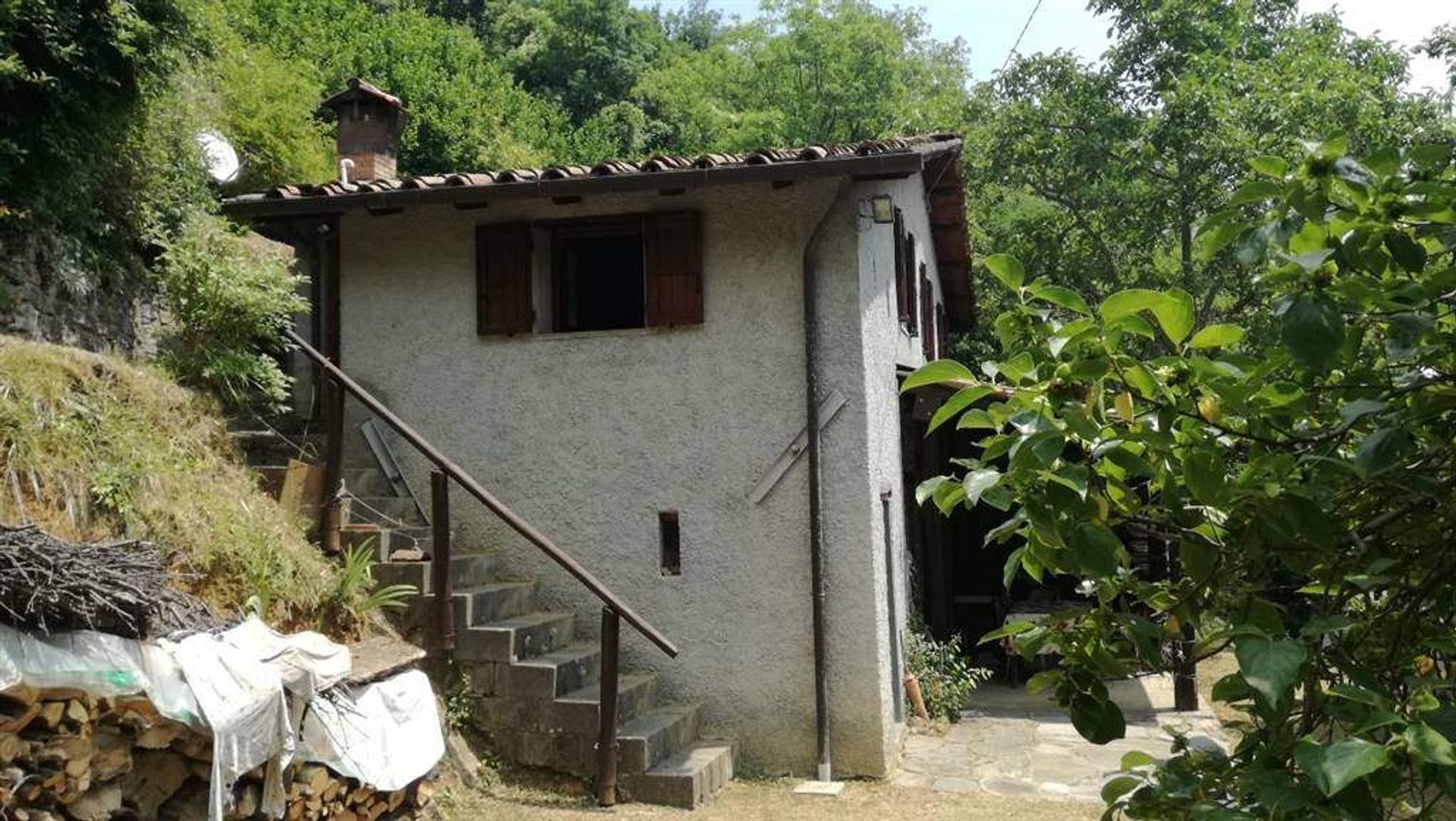 Rumah di Fabbriche di Vergemoli, Toscana 10899152