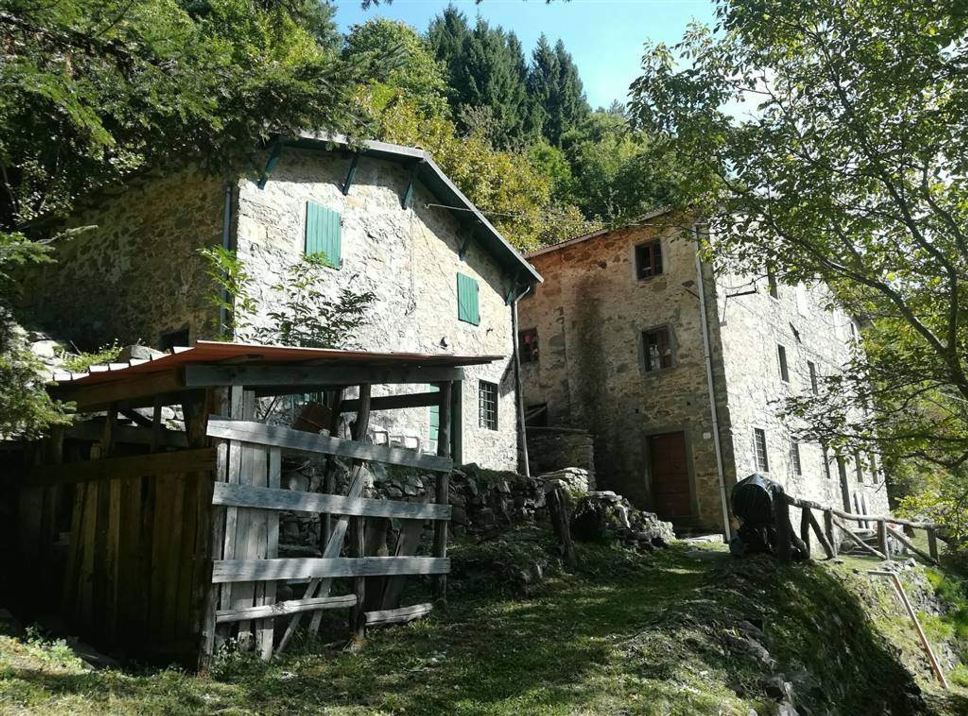 Haus im Fabbriche di Vergemoli, Toscana 10899210