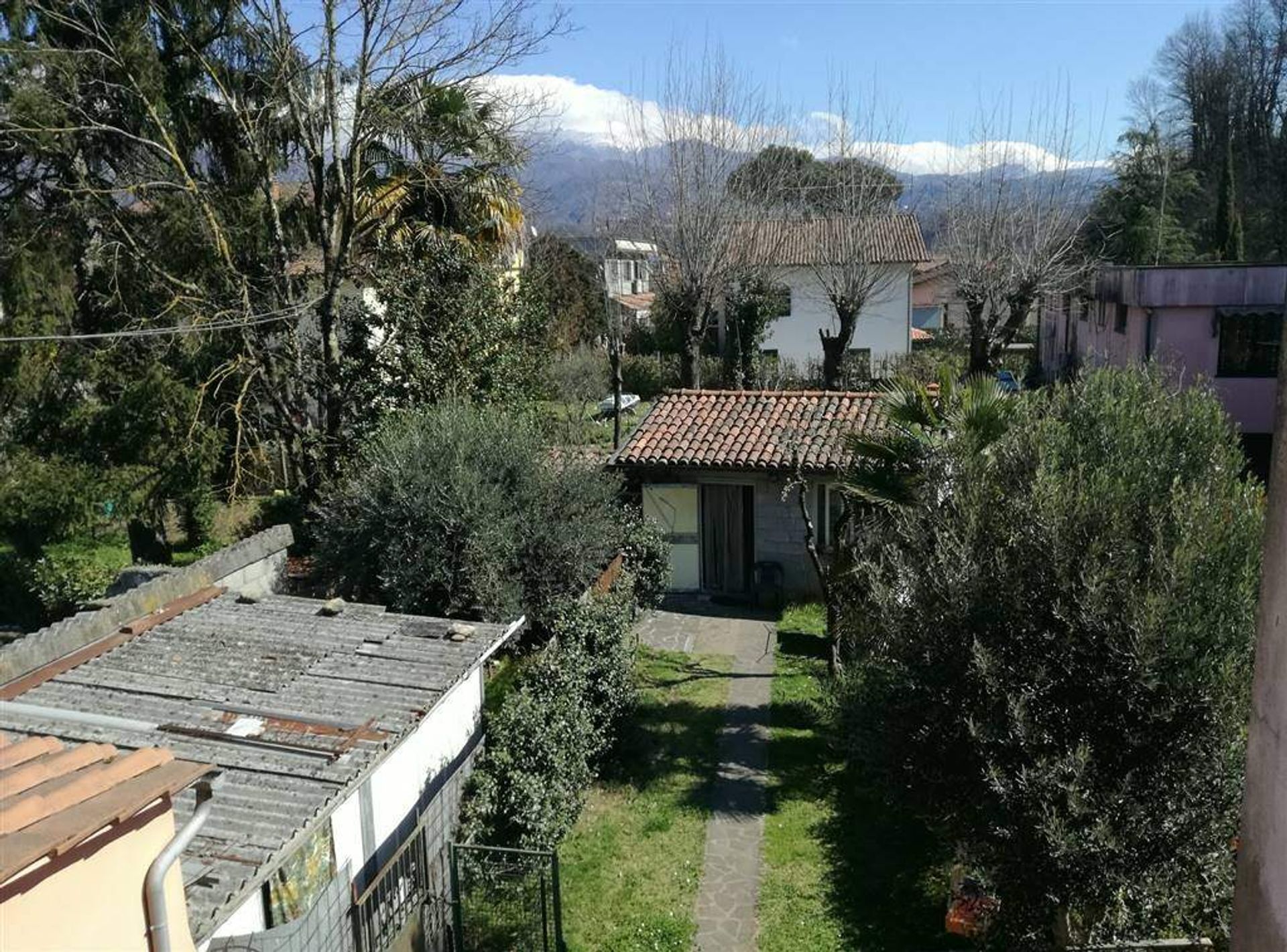 Кондоминиум в Gallicano, Toscana 10899229