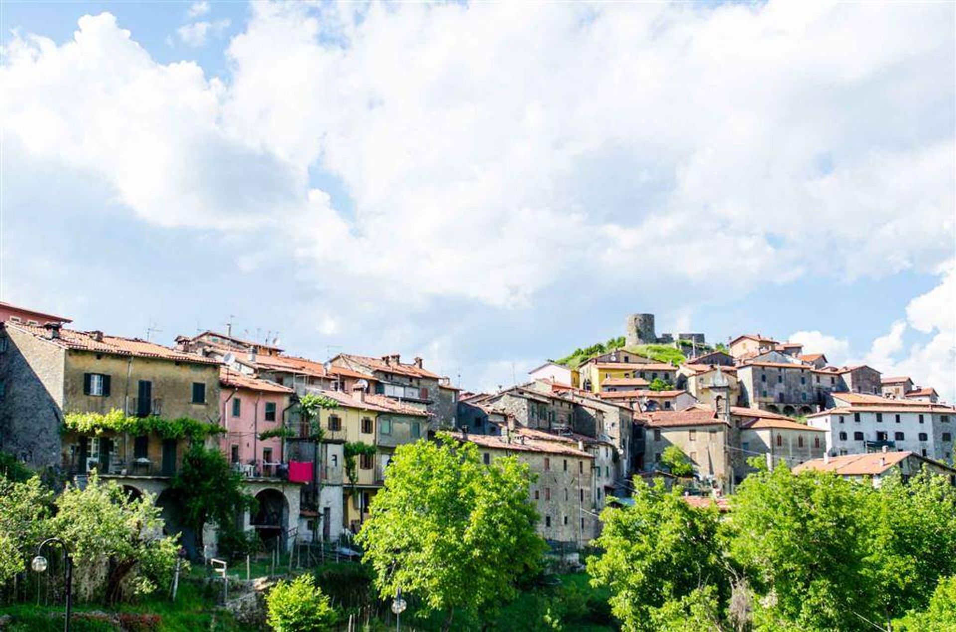 casa en Gallicano, Toscana 10899232