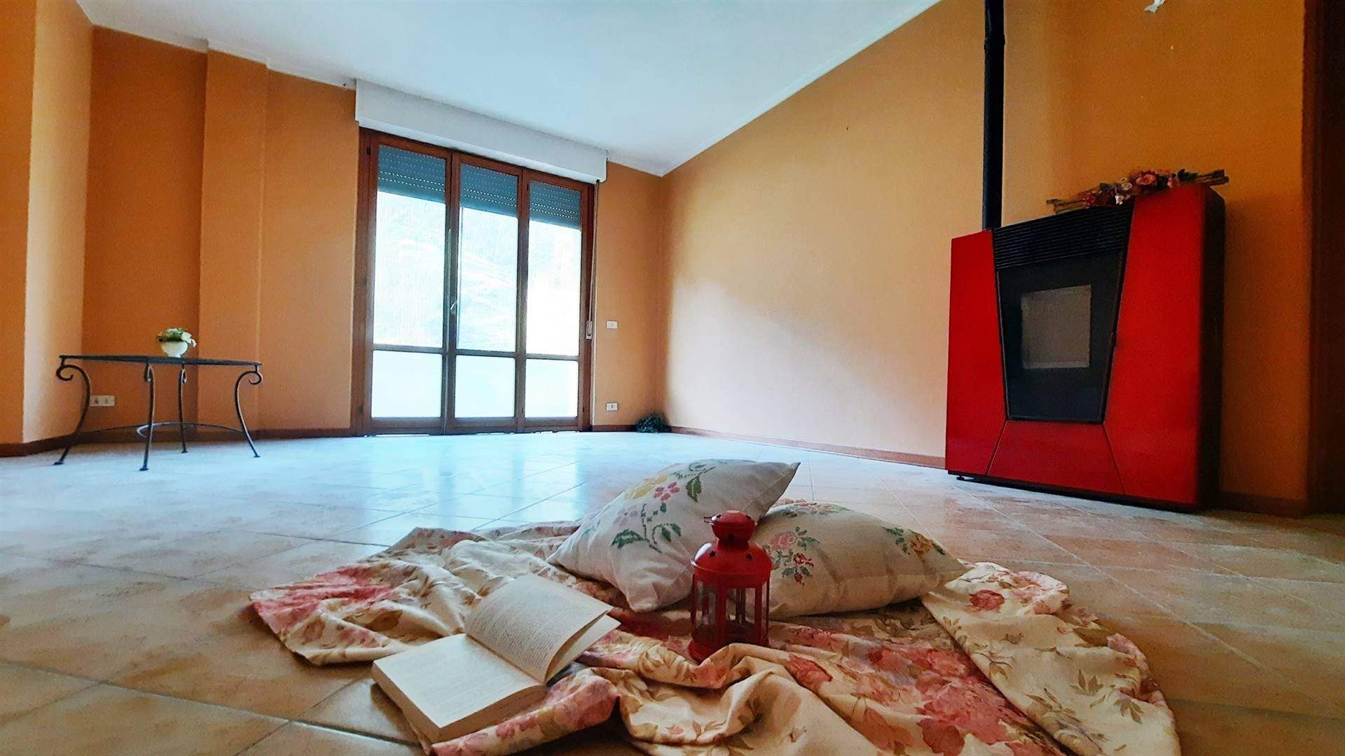 Condominium in Gallicano, Toscana 10899242