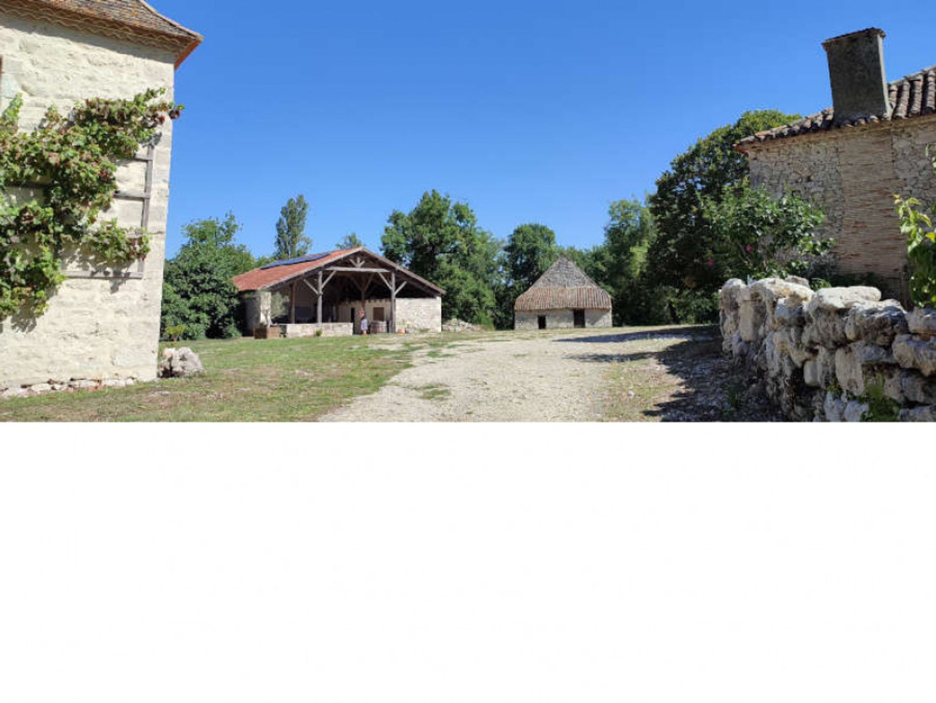 Dom w Plaisance, Nouvelle-Aquitaine 10899413