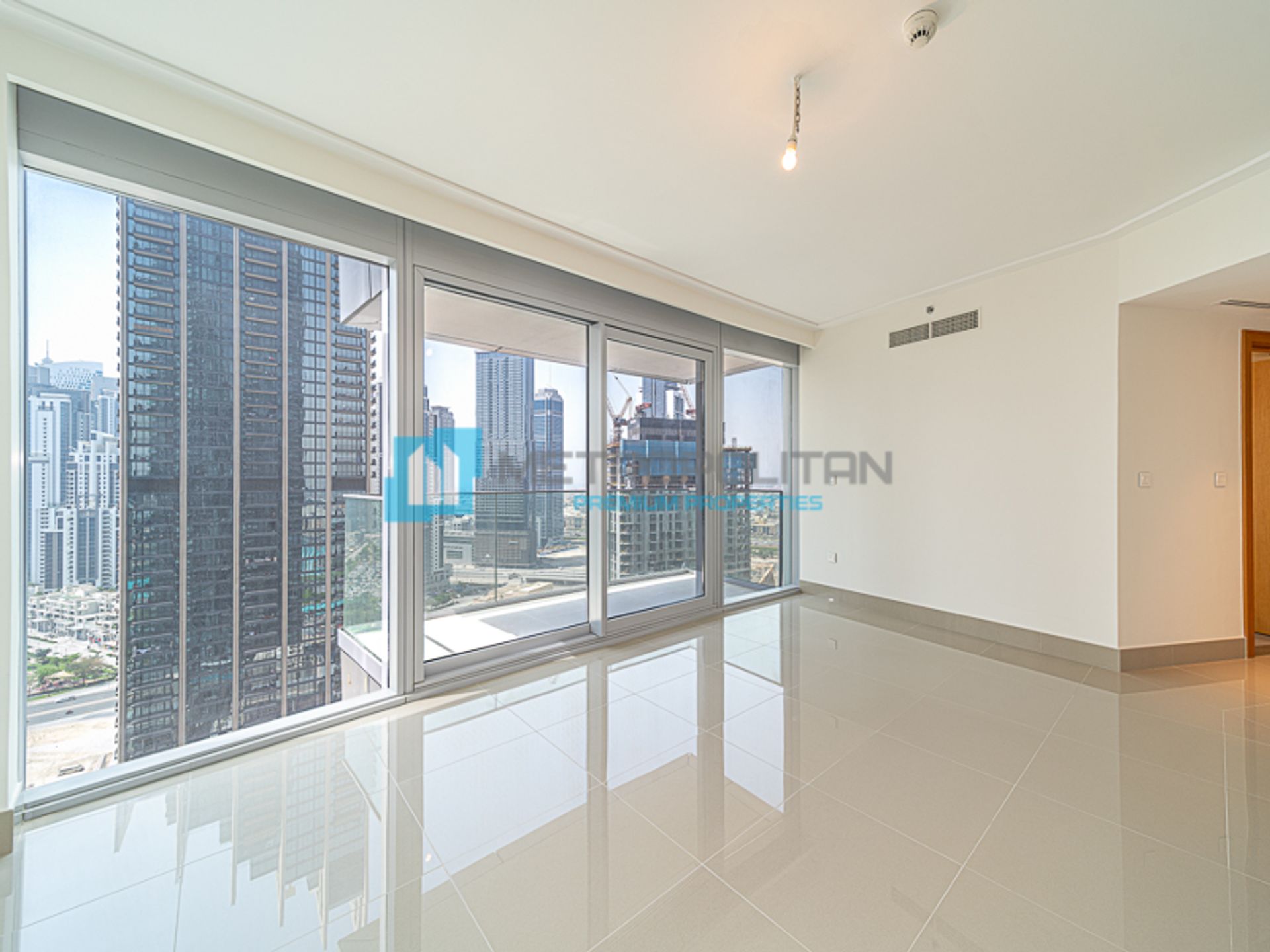 Condominium in Dubai, Dubai 10900109