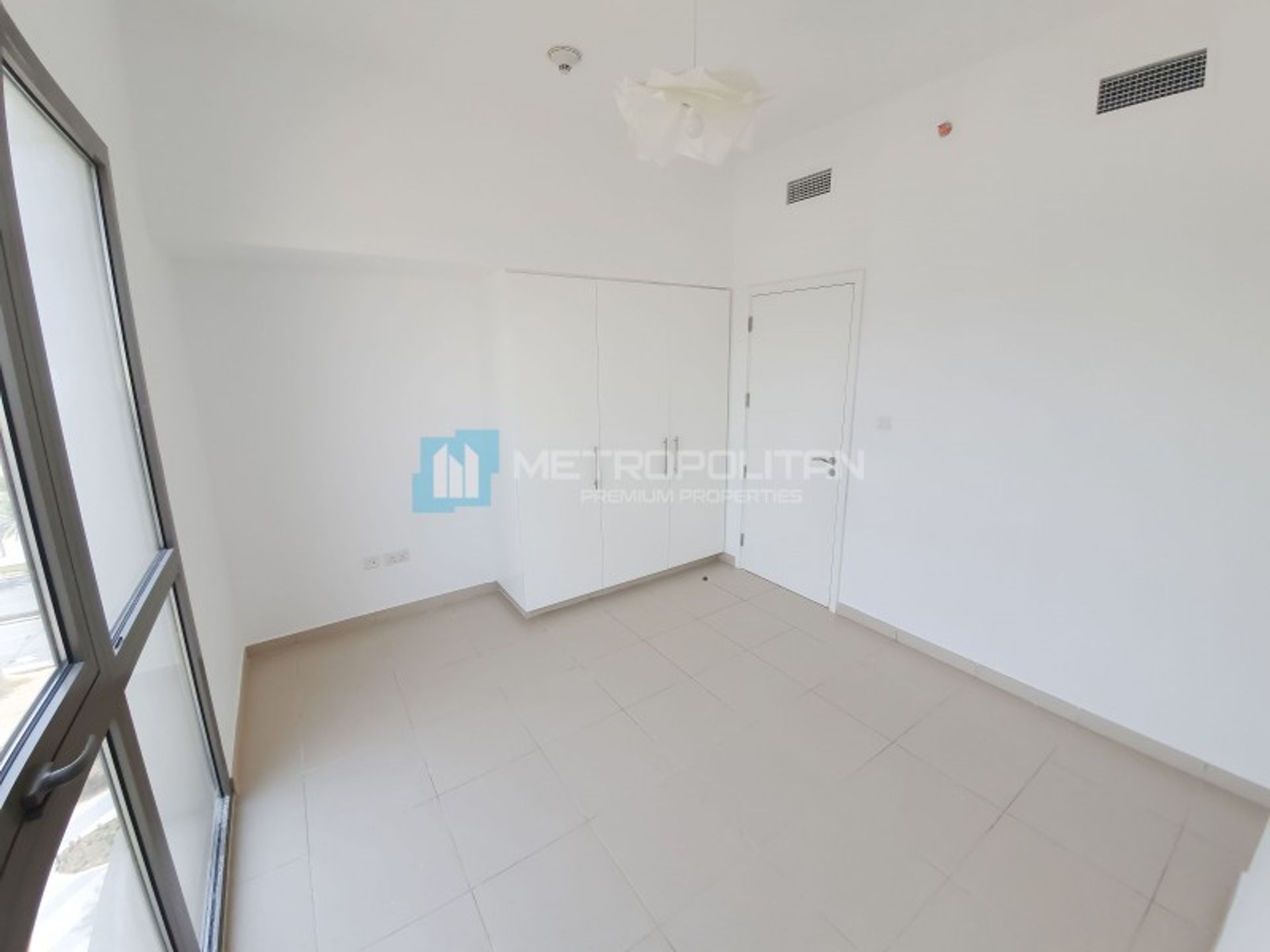 Condominium dans , Dubai 10900229