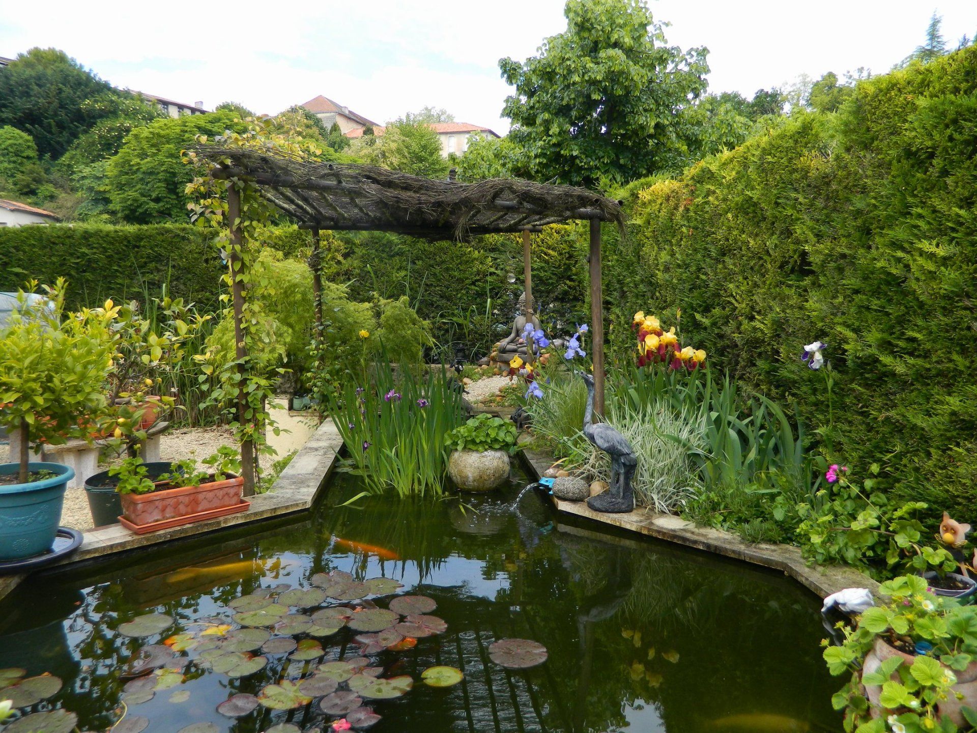 casa en Aubeterre-sur-Dronne, Nouvelle-Aquitaine 10900254