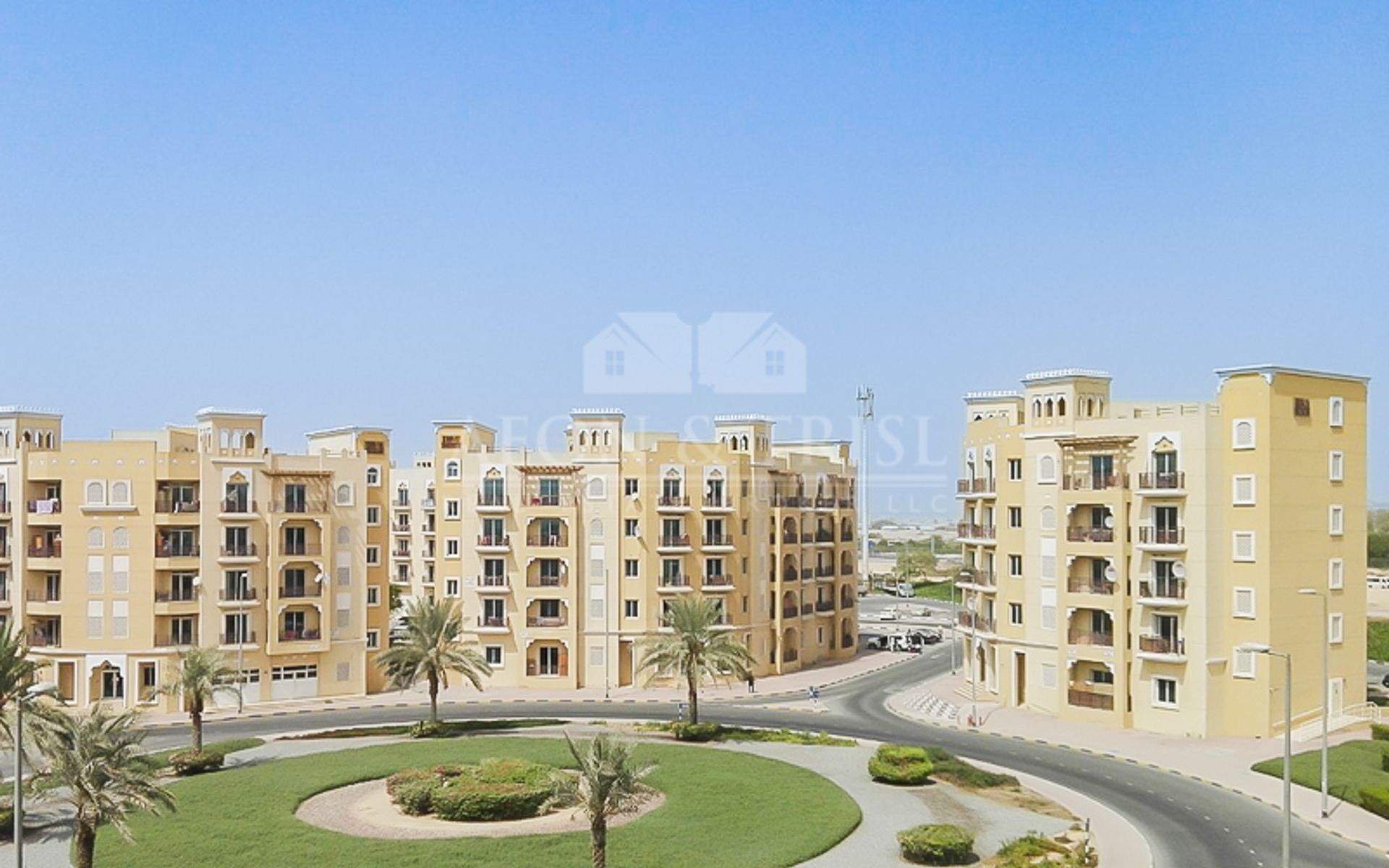 Condominium dans Warisan, Dubaï 10900570