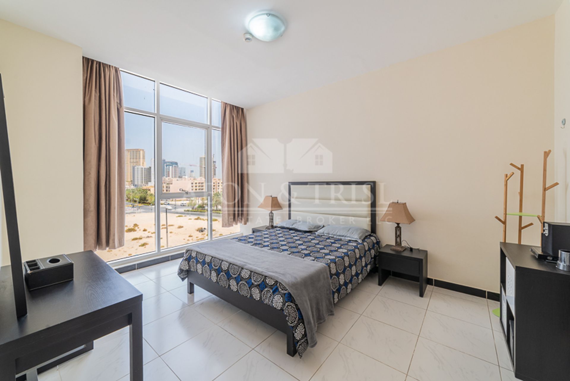 Condominium dans Warisan, Dubaï 10900760