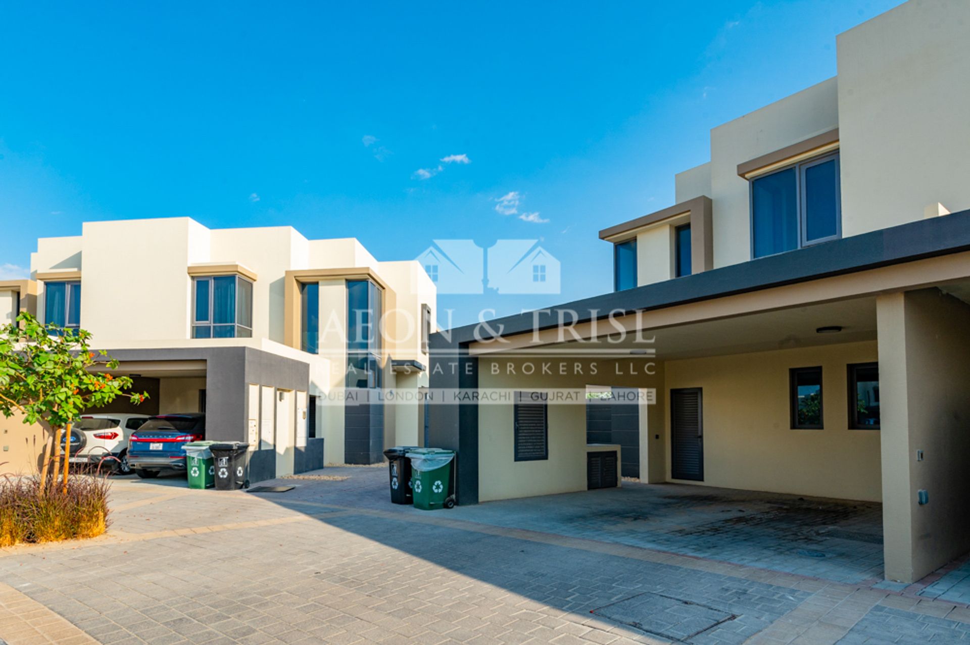 House in Dubai, Dubai 10901072