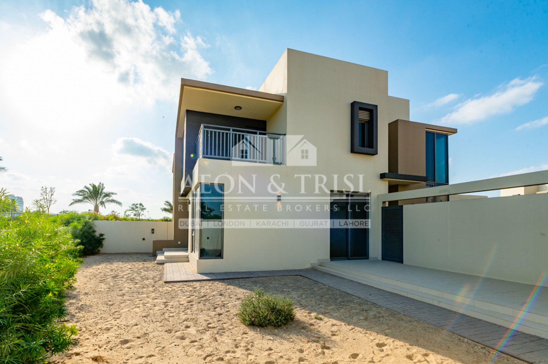 House in Dubai, Dubai 10901072