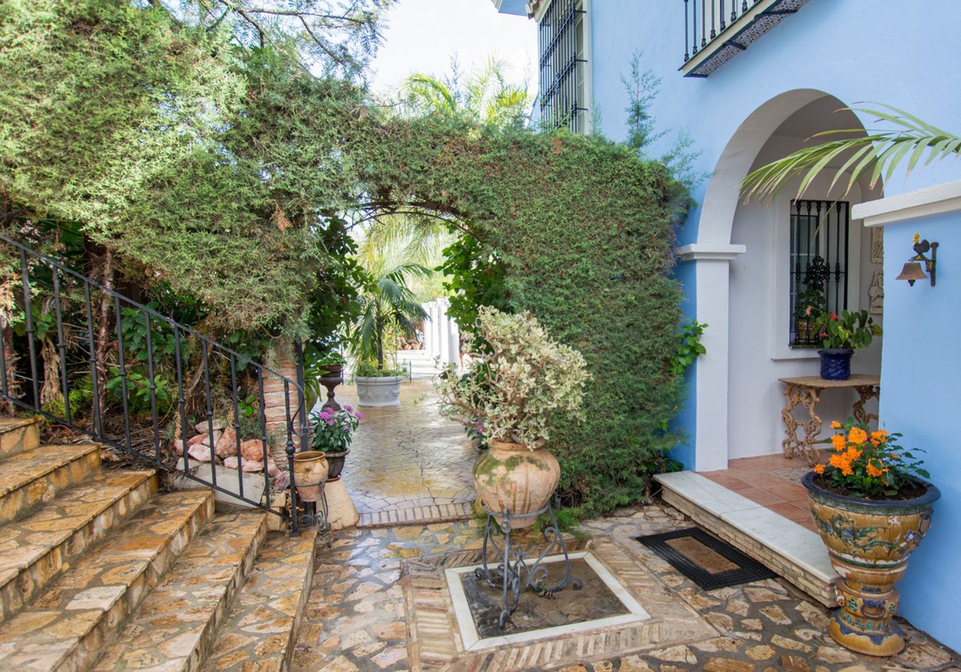 rumah dalam Alhaurín el Grande, Andalucía 10902660