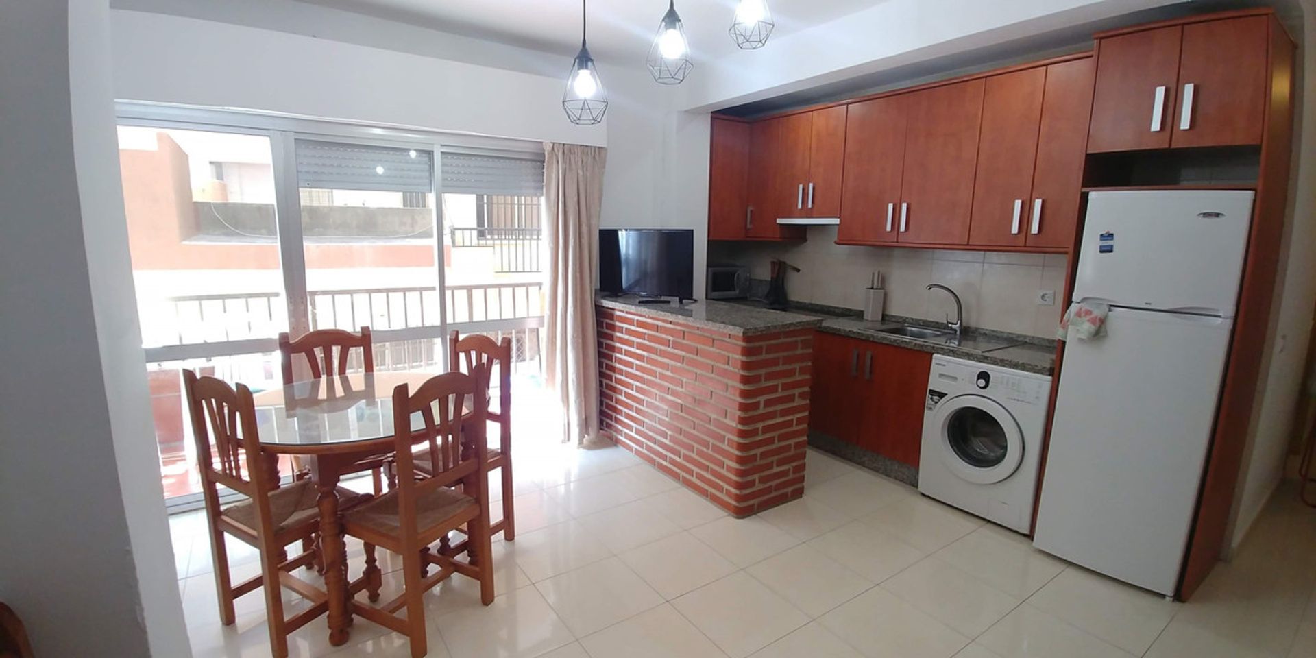 Condominium dans Fuengirola, Andalucía 10902804