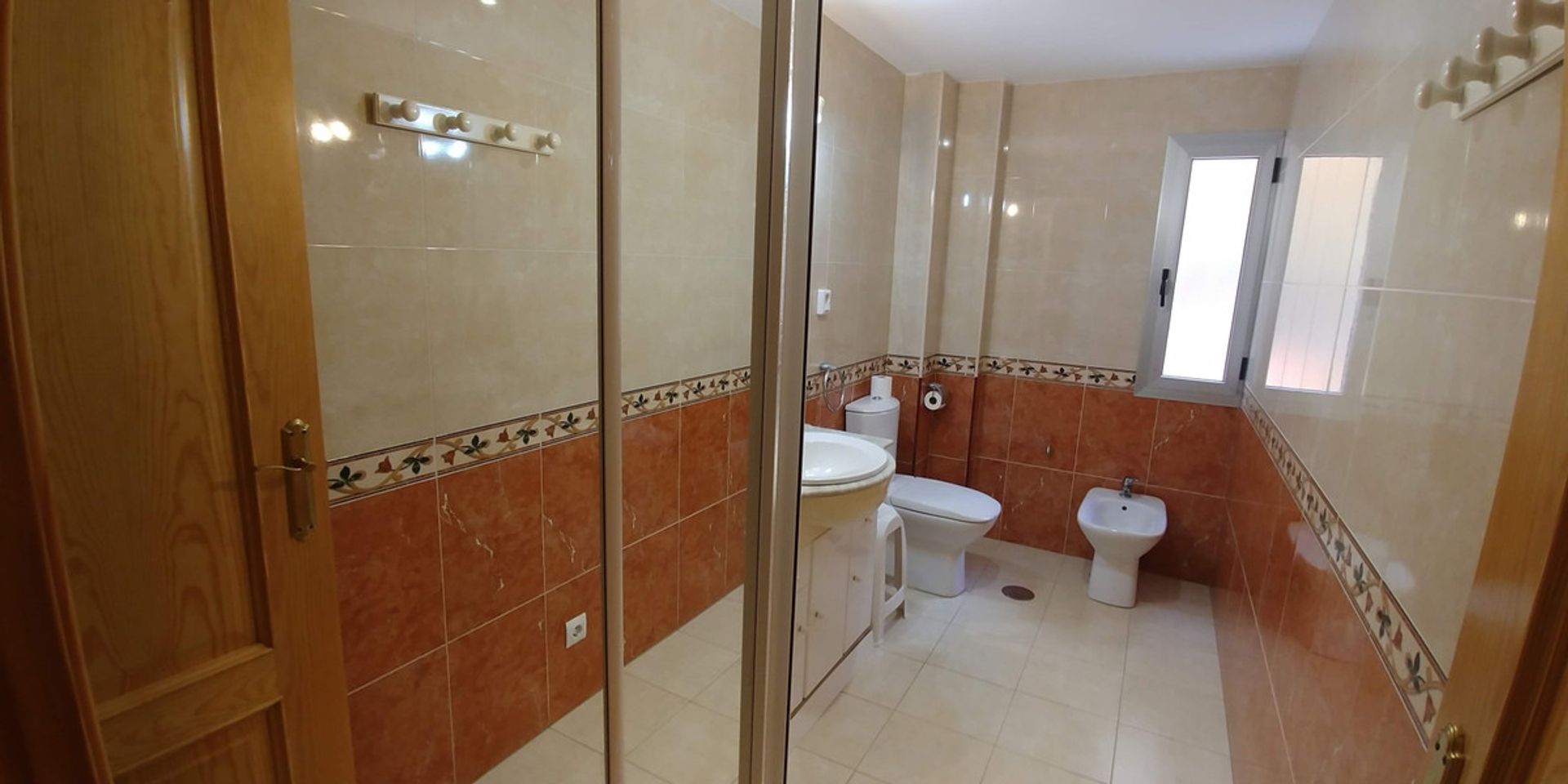 Condominio nel Fuengirola, Andalucía 10902804