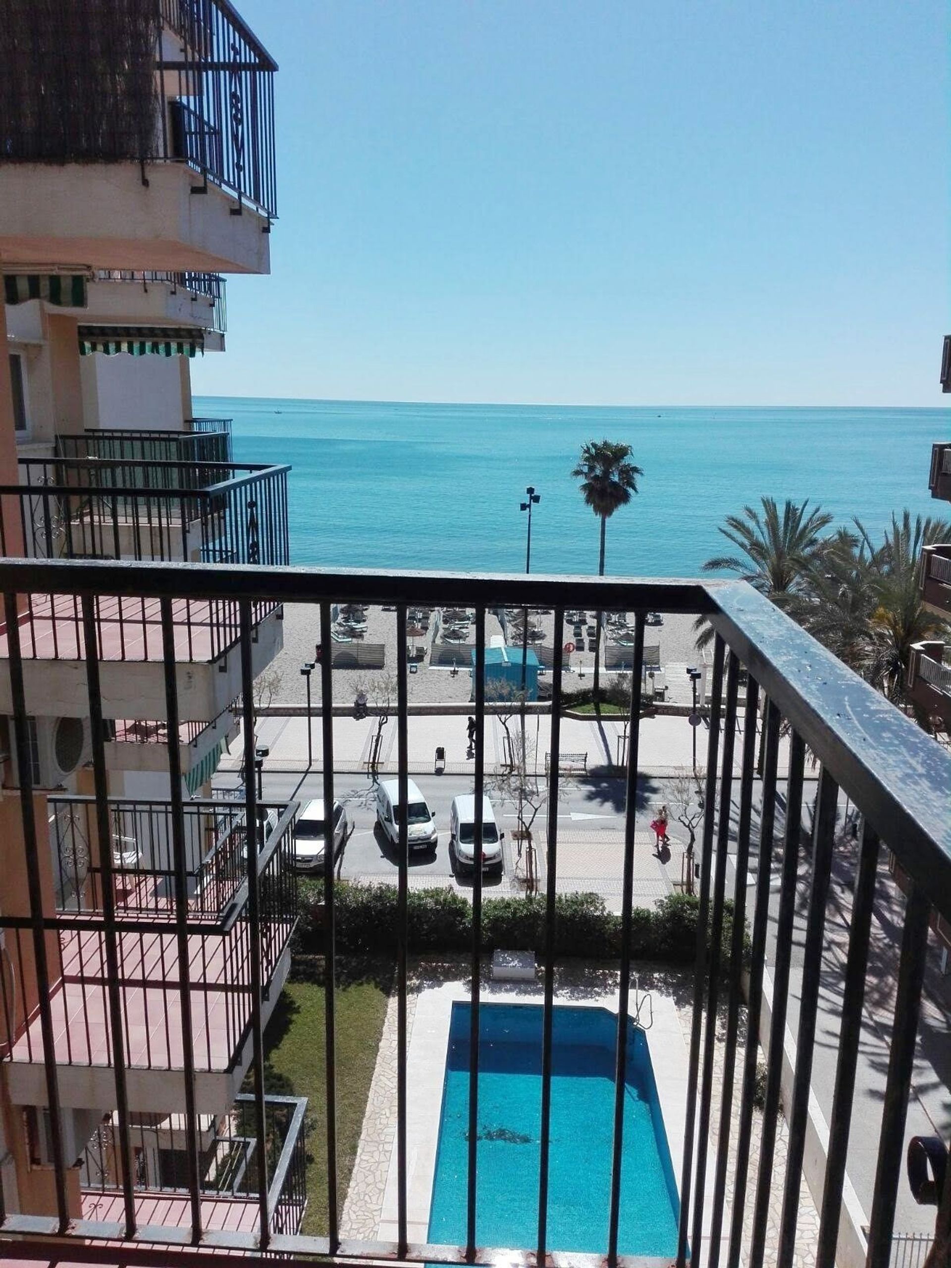 Condominium in Fuengirola, Andalucía 10902833