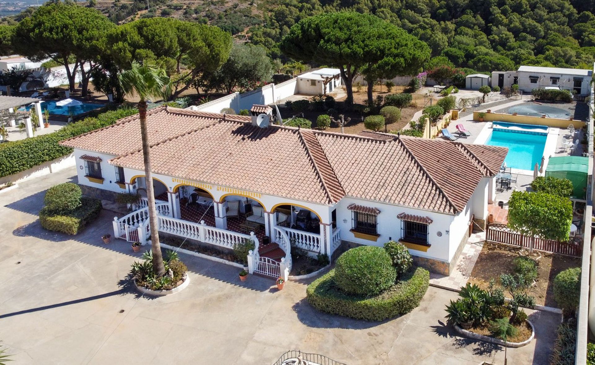 casa en Alhaurín de la Torre, Andalusia 10902882