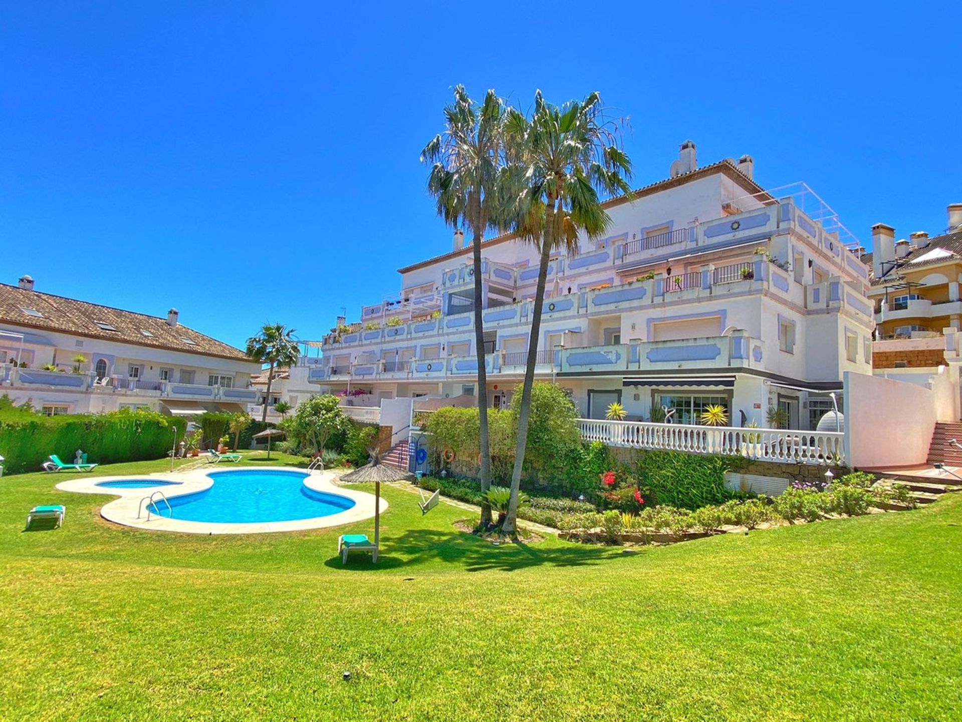 Condominio en Marbella, Andalucía 10902948