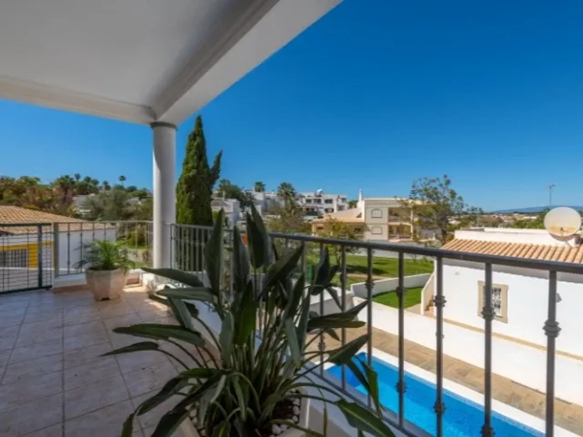 Huis in Faro, Faro 10904815