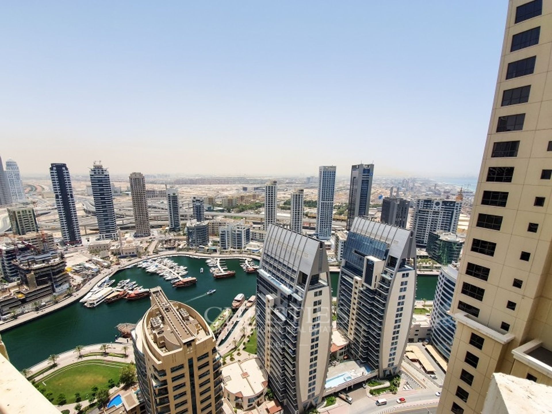 Condominium in Dubai, Dubayy 10904884