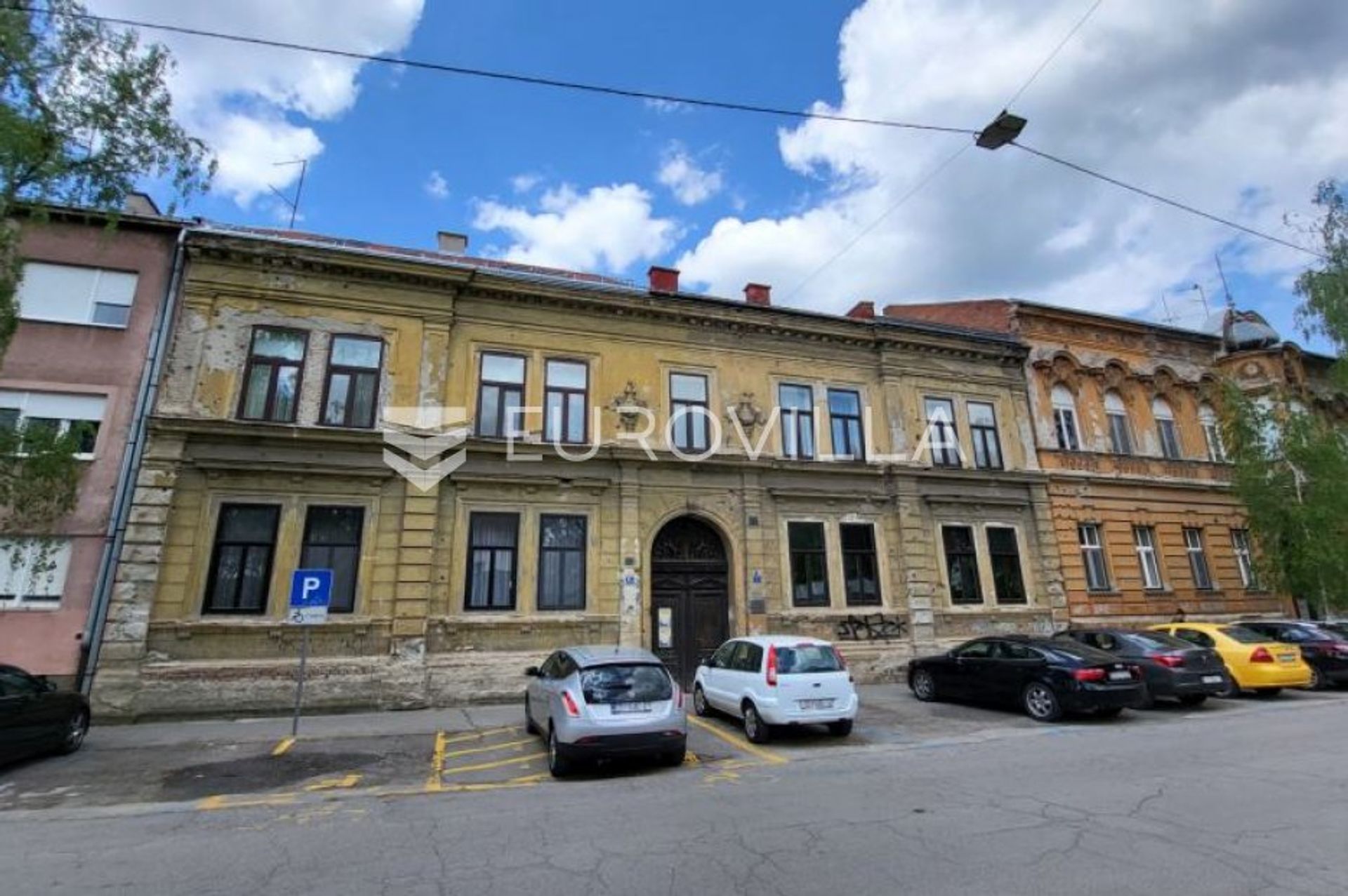 casa en Tvrđa, Osjecko-Baranjska Županija 10905238