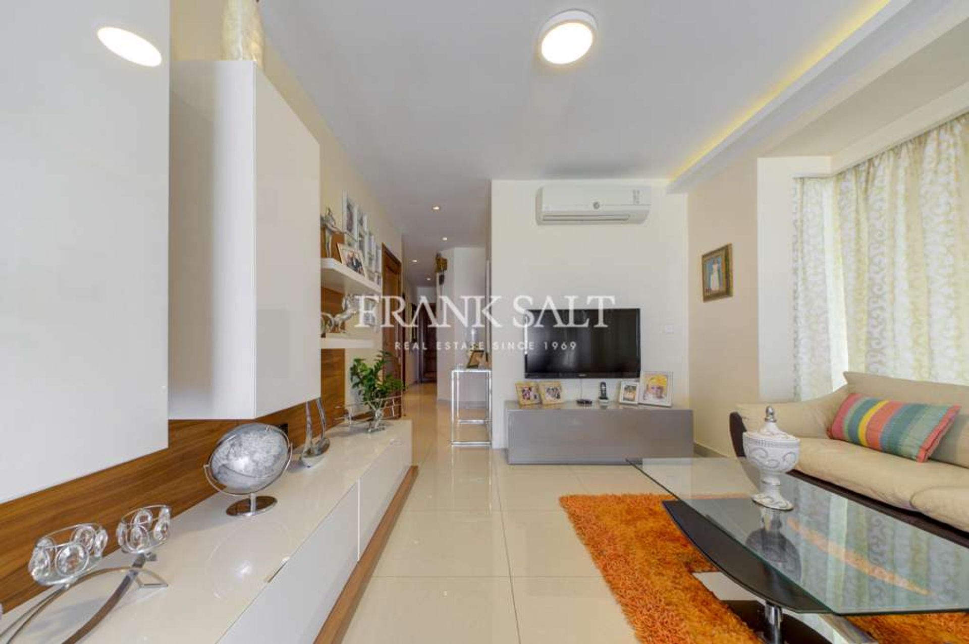 Condominium in Mellieha,  10906080