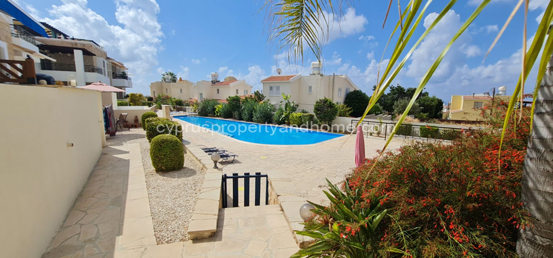 Condominium in Peyia, Paphos 10906736