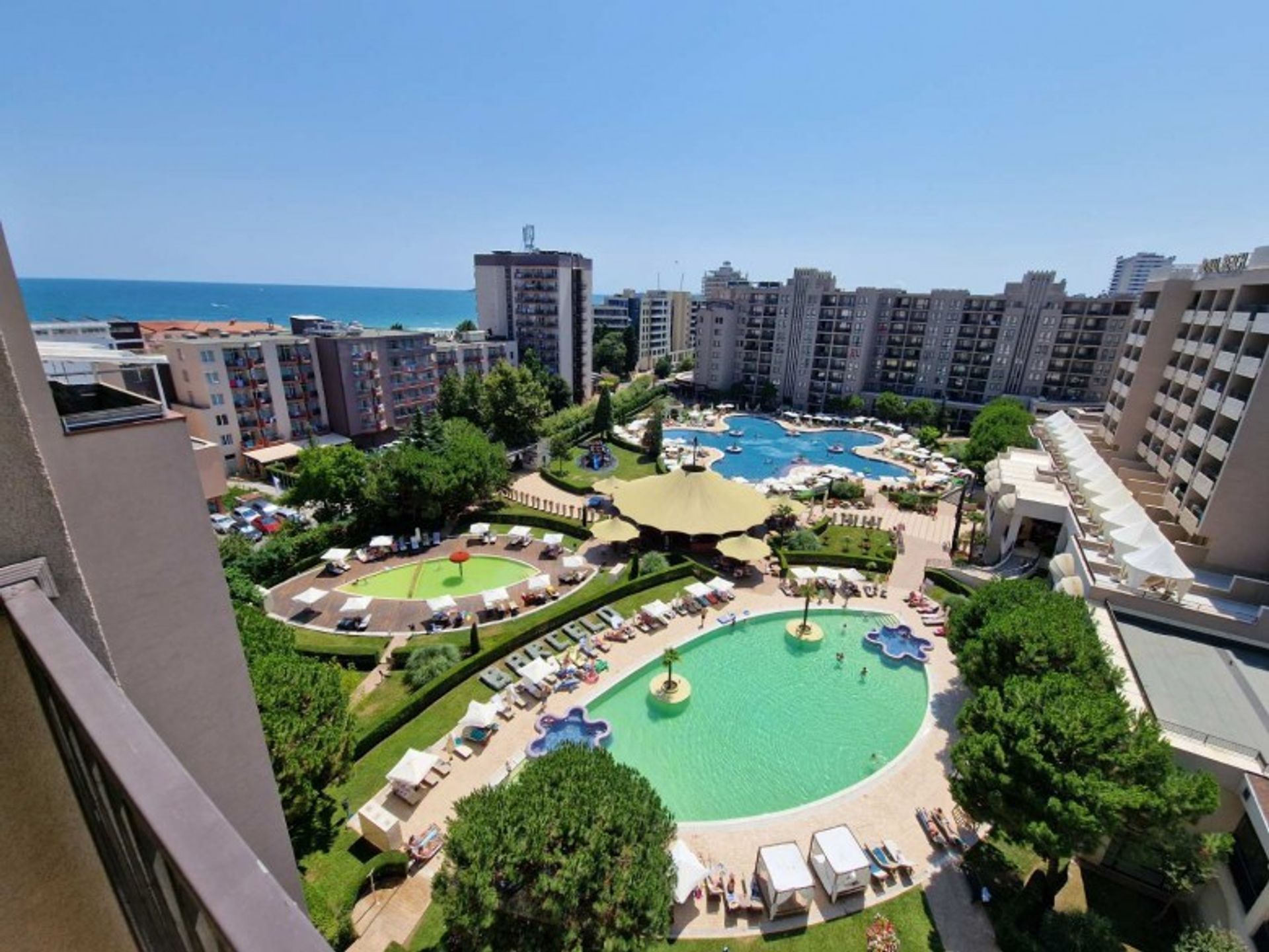 Condominium in , Burgas 10906737