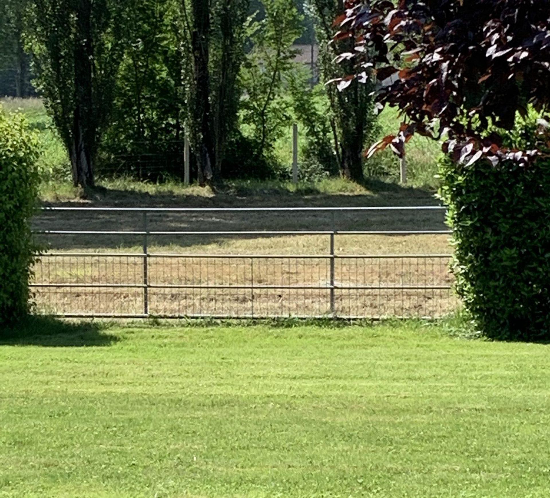 Industrial en Miélan, Occitanie 10906852