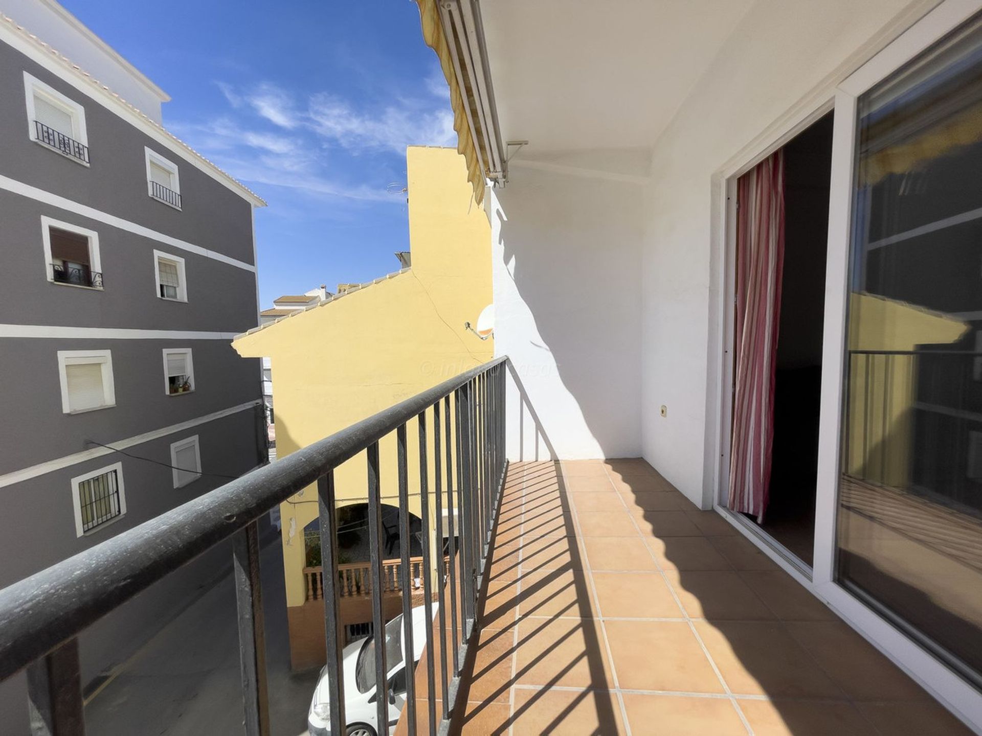 Condominium dans Alhaurín el Grande, Andalucía 10907500