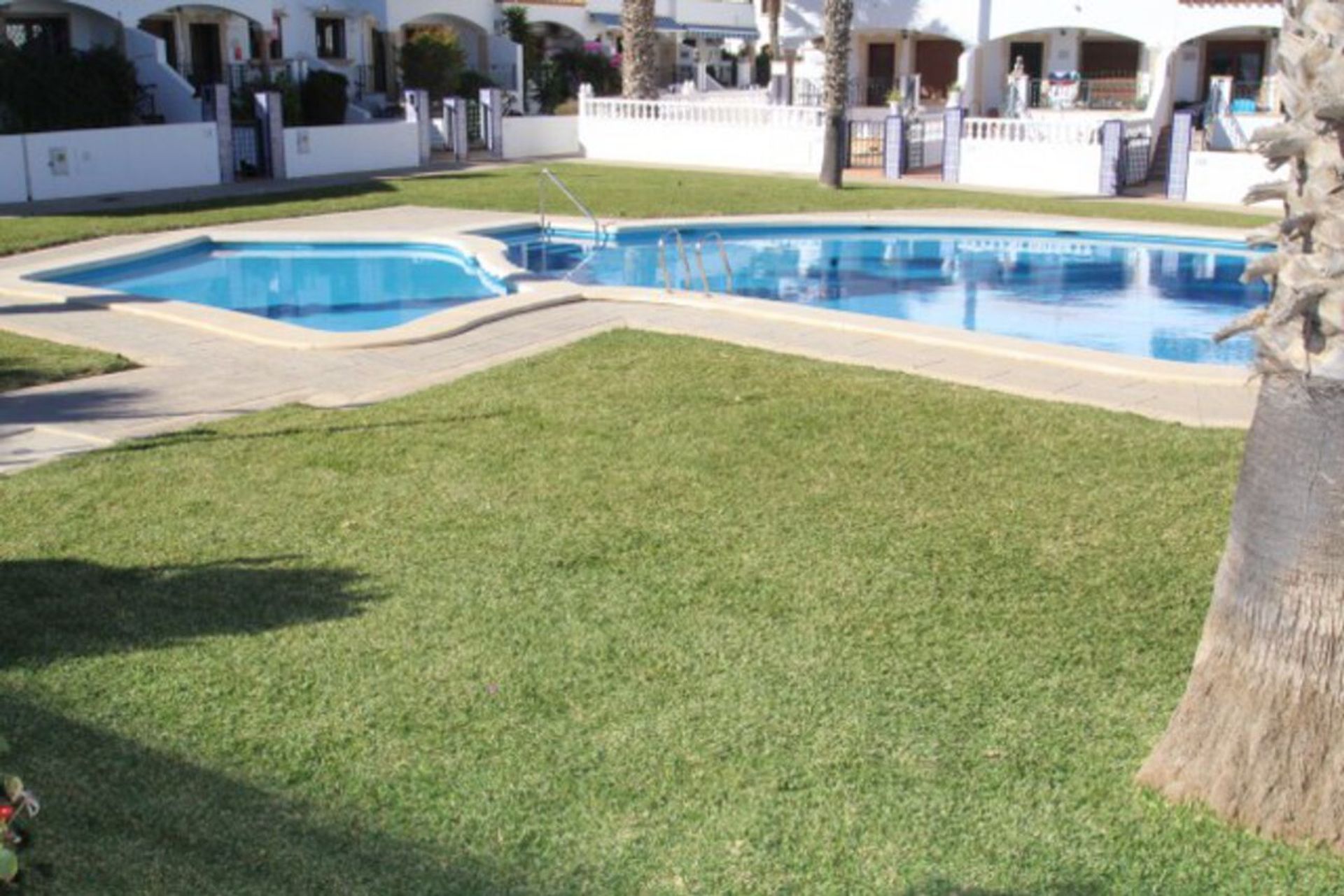 Condominium in San Miguel de Salinas, Valencia 10907530