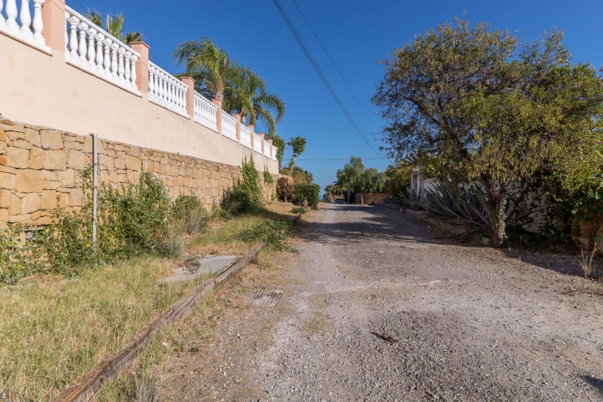 Tanah dalam Estepona, Andalucía 10907603