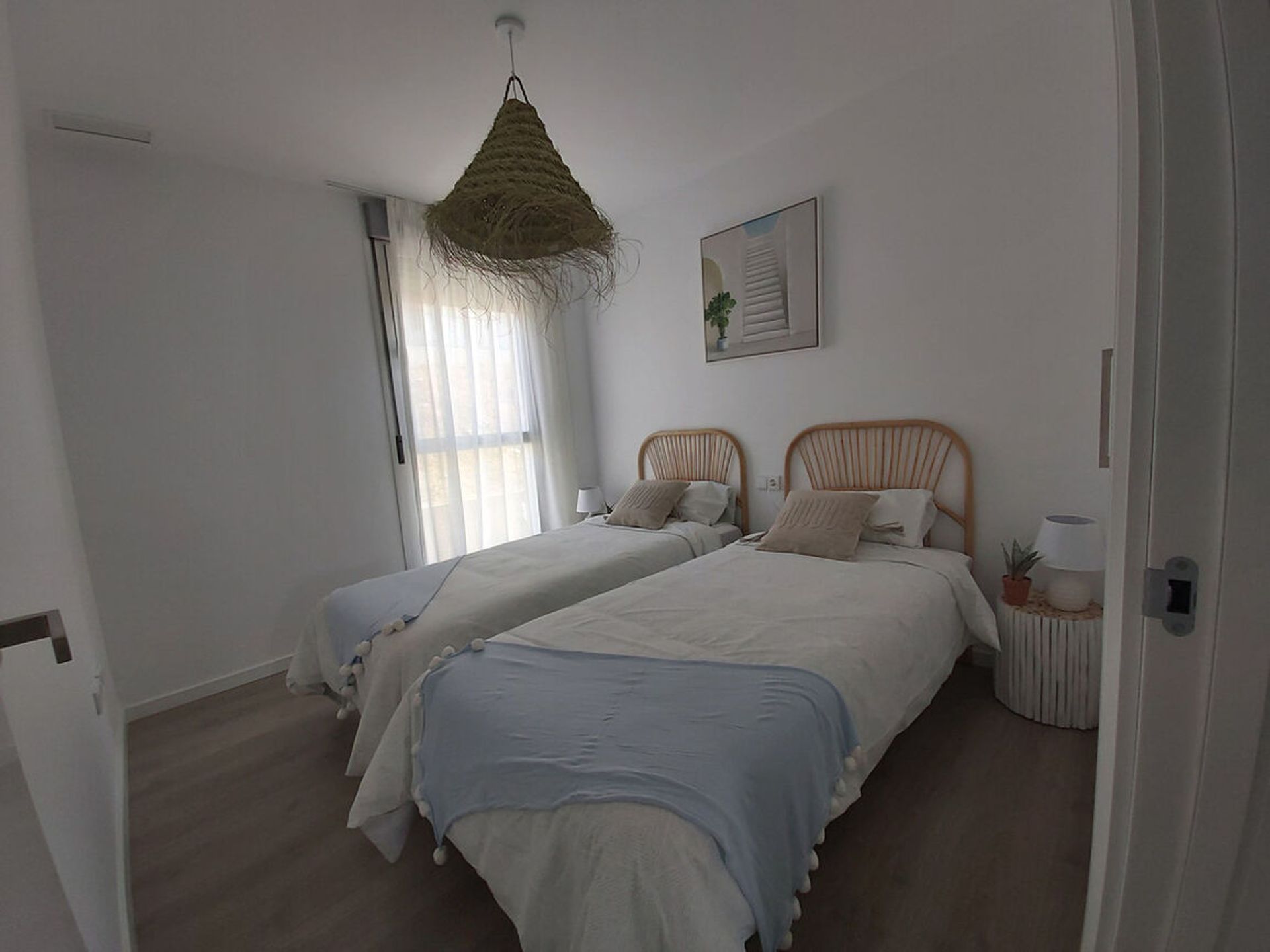 公寓 在 Estepona, Andalucía 10907606