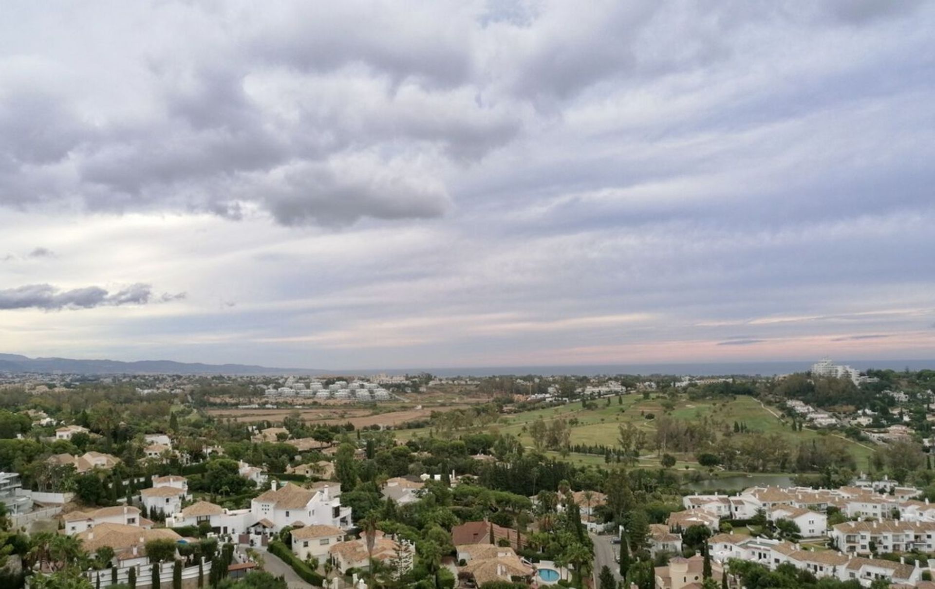 House in Estepona, Andalucía 10907770