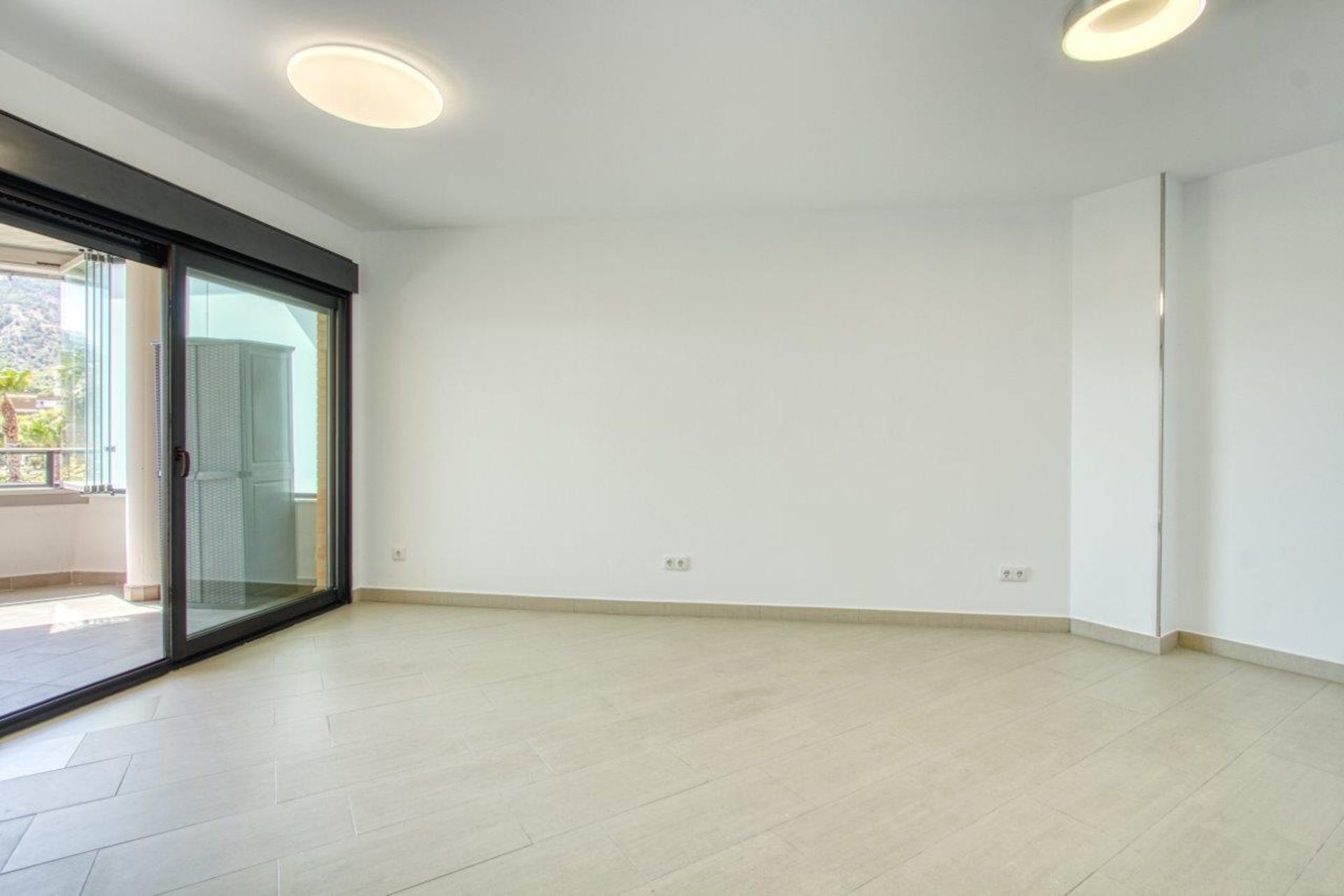 Condominium in Albacete, Castilla-La Mancha 10909785