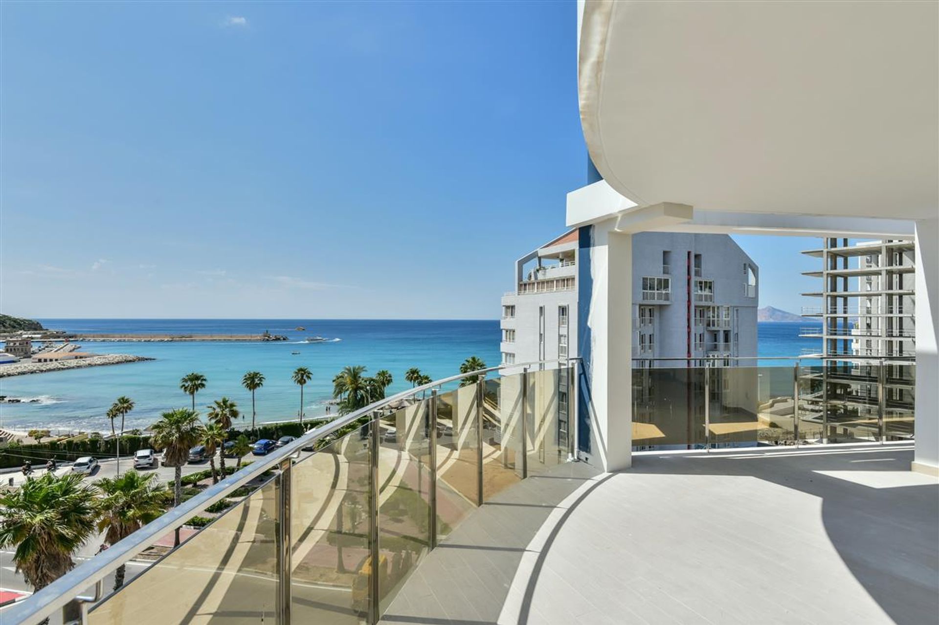 Condominium in Calpe, Comunidad Valenciana 10910544