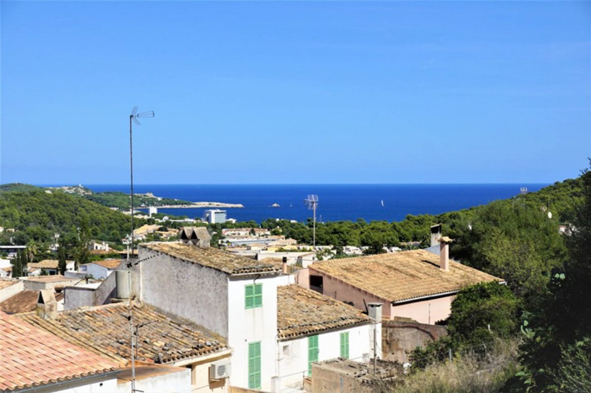 Land in Capdepera, De Balearen 10910868