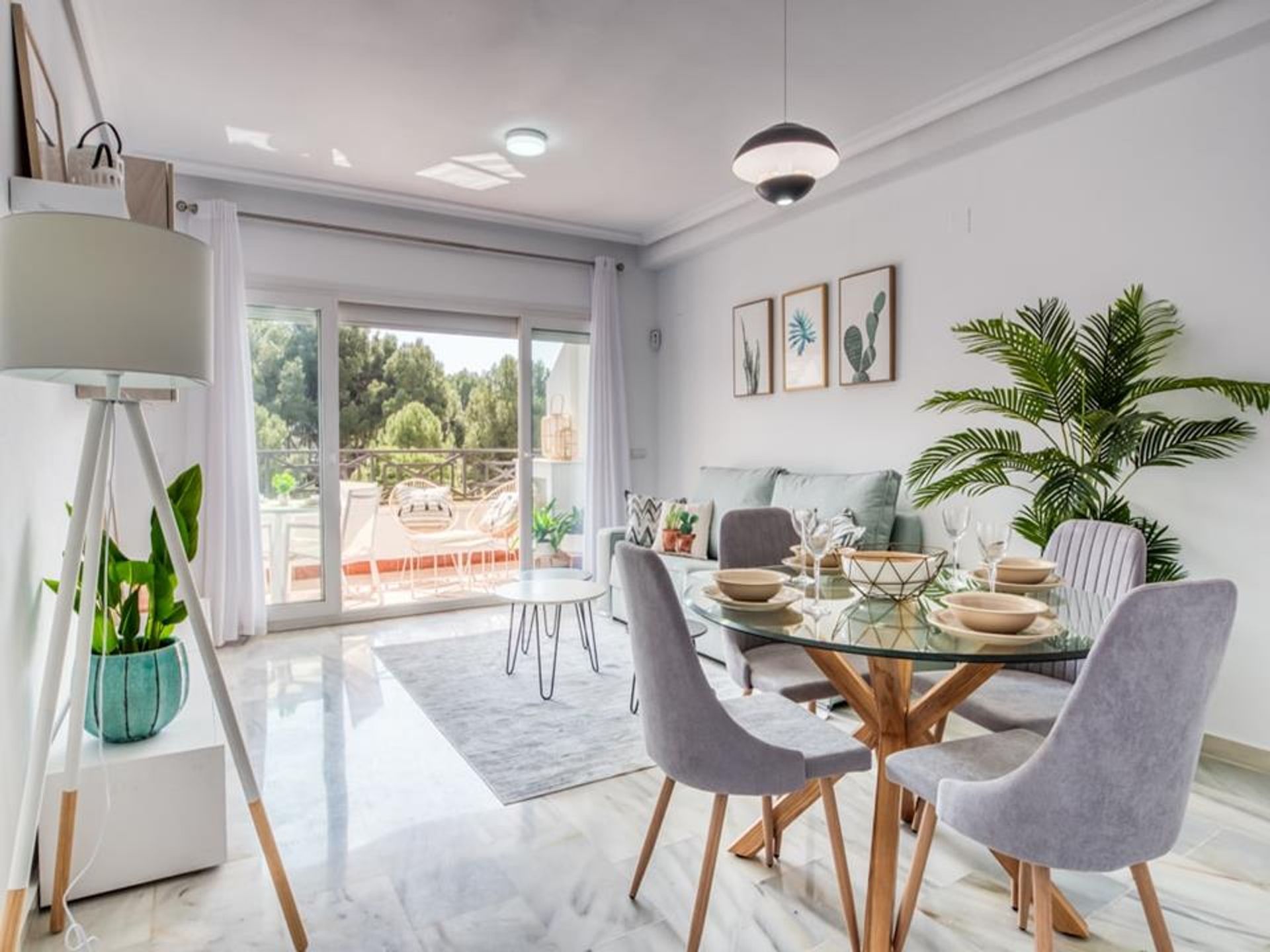 Condominium in Calpe, Comunidad Valenciana 10911056